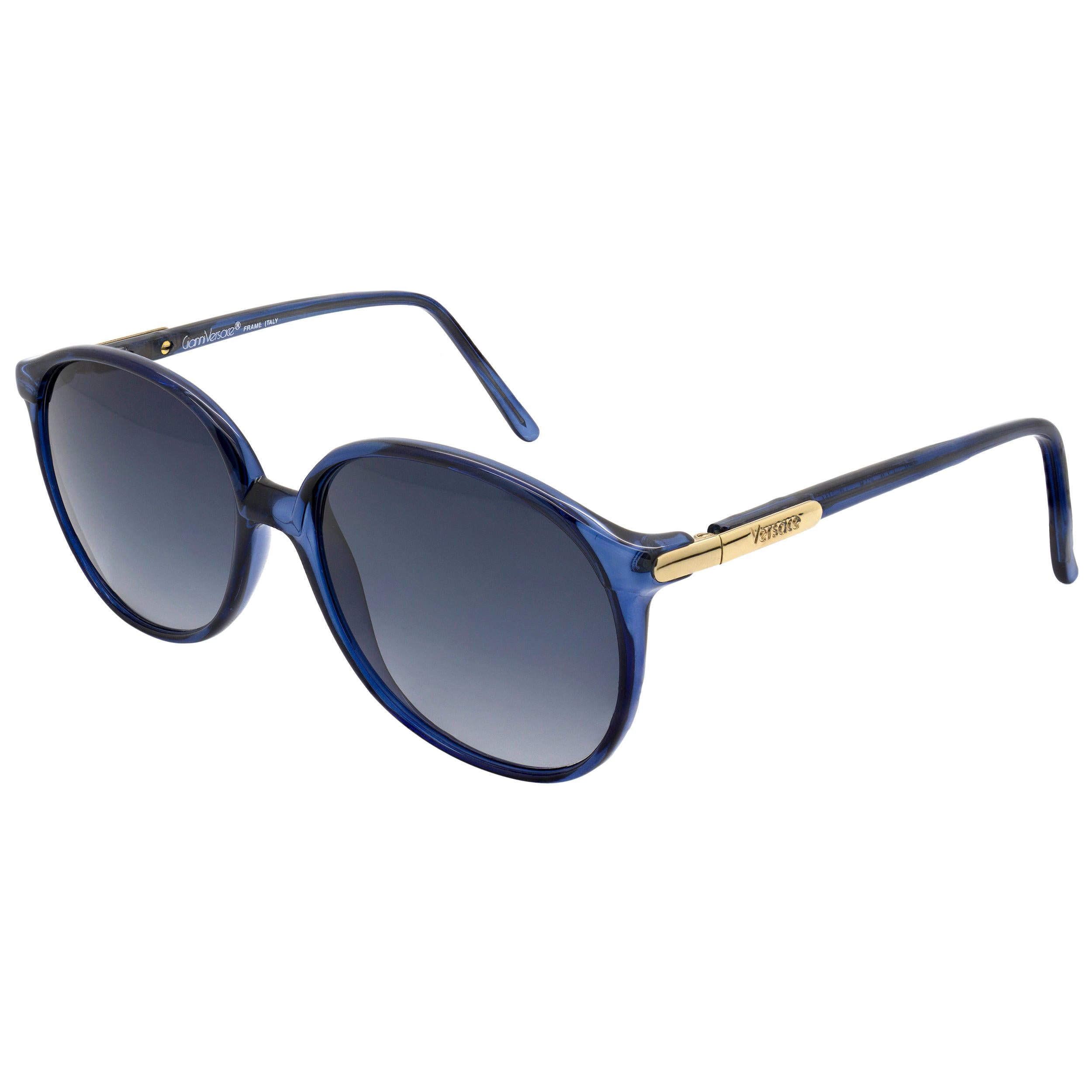 Gianni Versace sunglasses for women For Sale