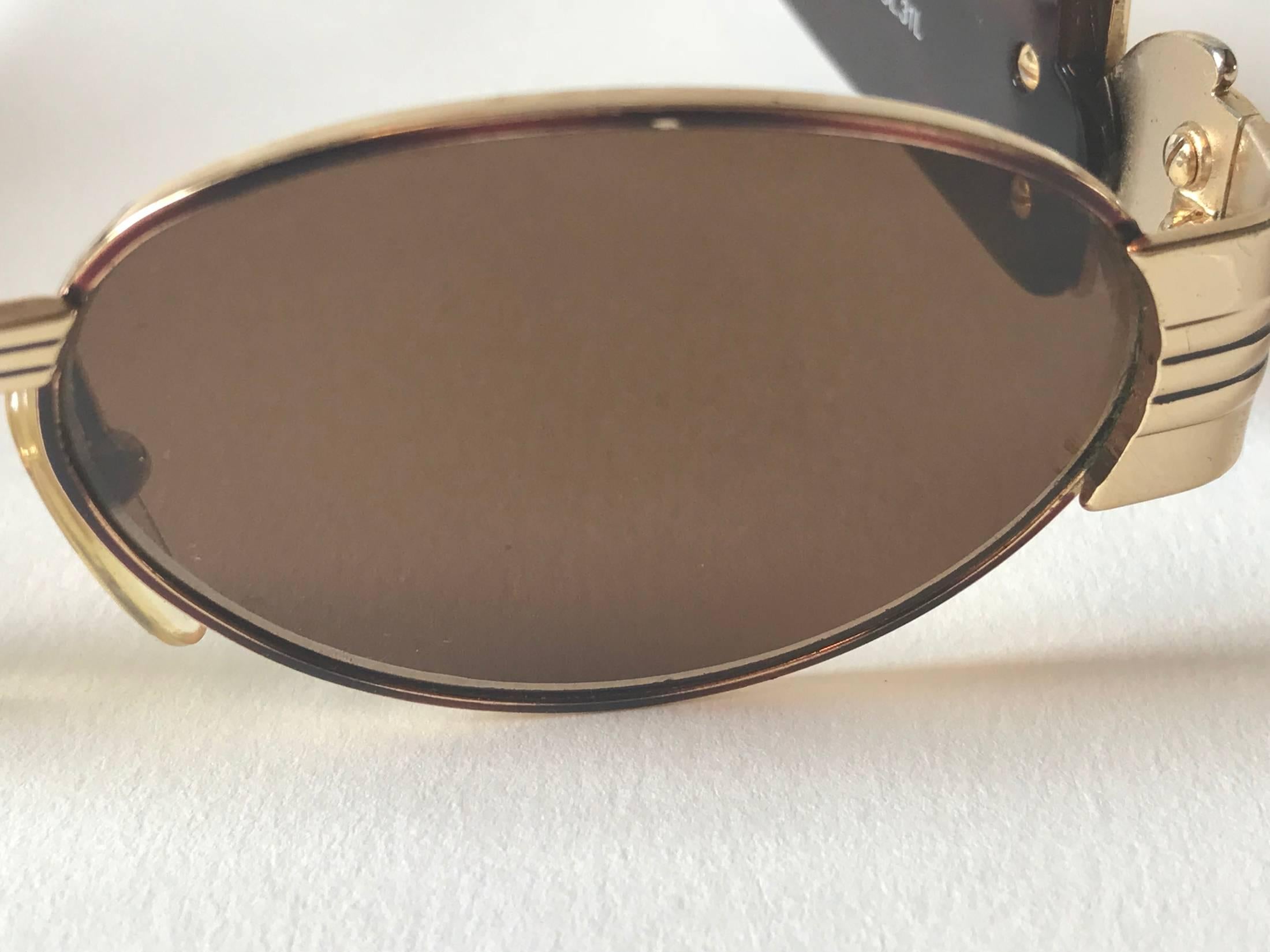 Gianni Versace Sunglasses. Mod. S72 Col. 31L. 2
