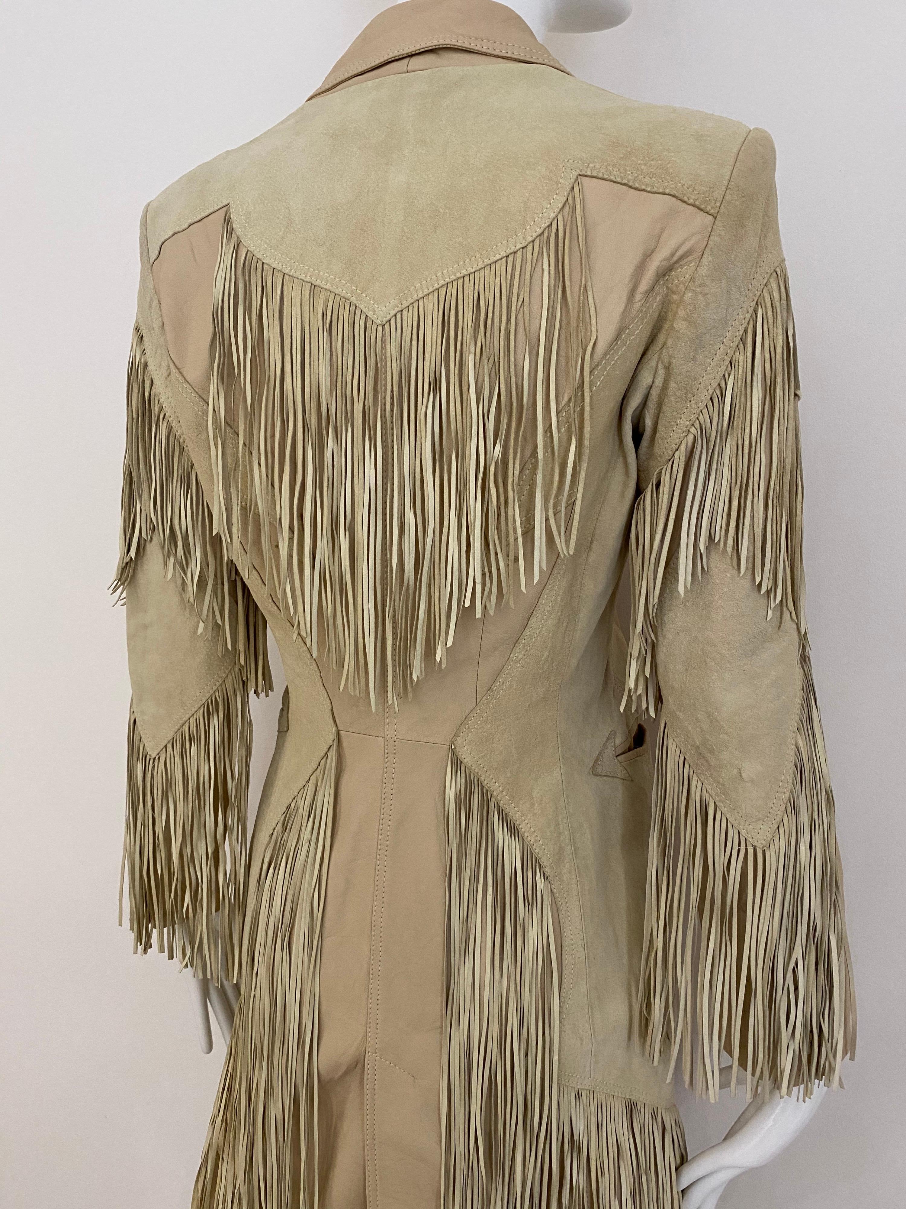 Gianni Versace Tan Cream Suede Leather Fringe Coat In Good Condition In Beverly Hills, CA
