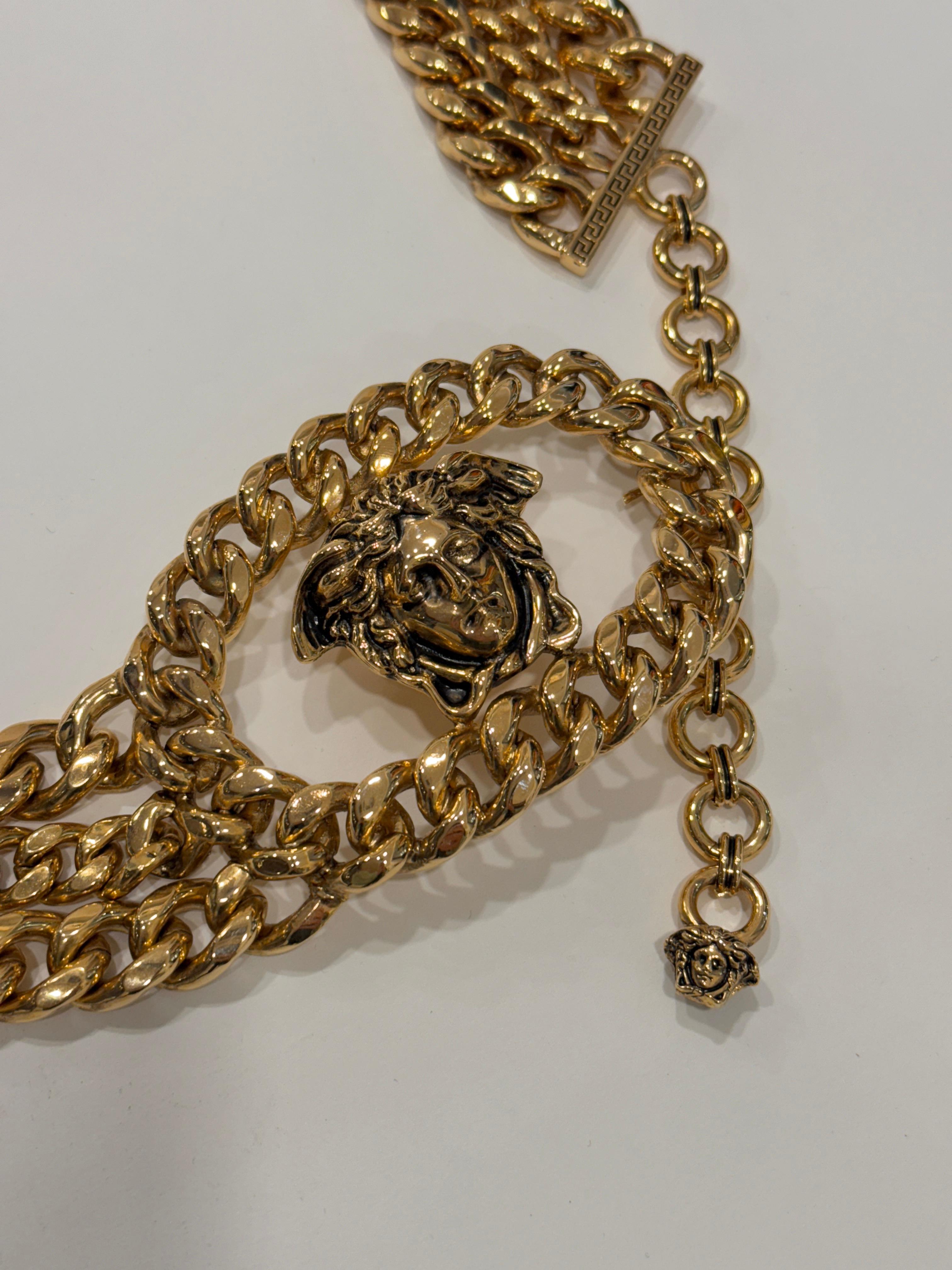 Gianni Versace three chain medusa head belt In New Condition For Sale In Nottingham, GB