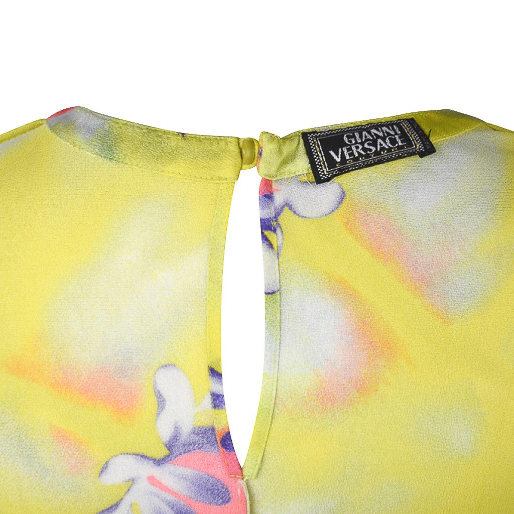 Gianni Versace Top Vintage semi trasparente con maniche a 3/4 42 / 8 in vendita 6