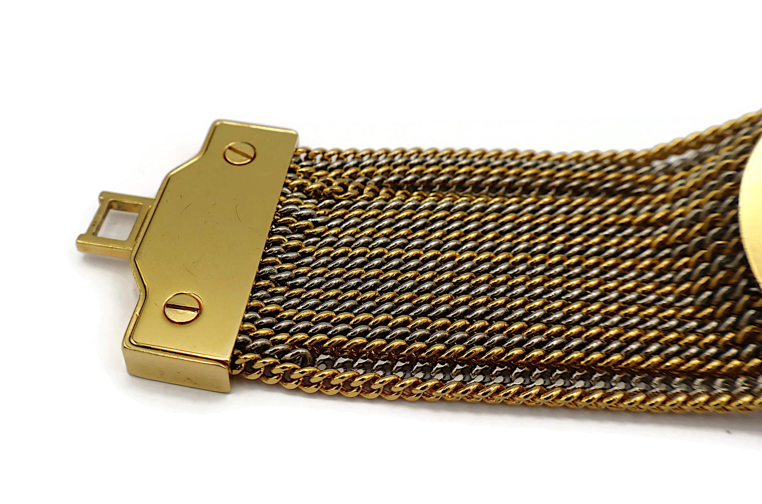 GIANNI VERSACE VANITAS Bi Tone Multi Chain Medusa-Armband mit mehreren Ketten im Angebot 5