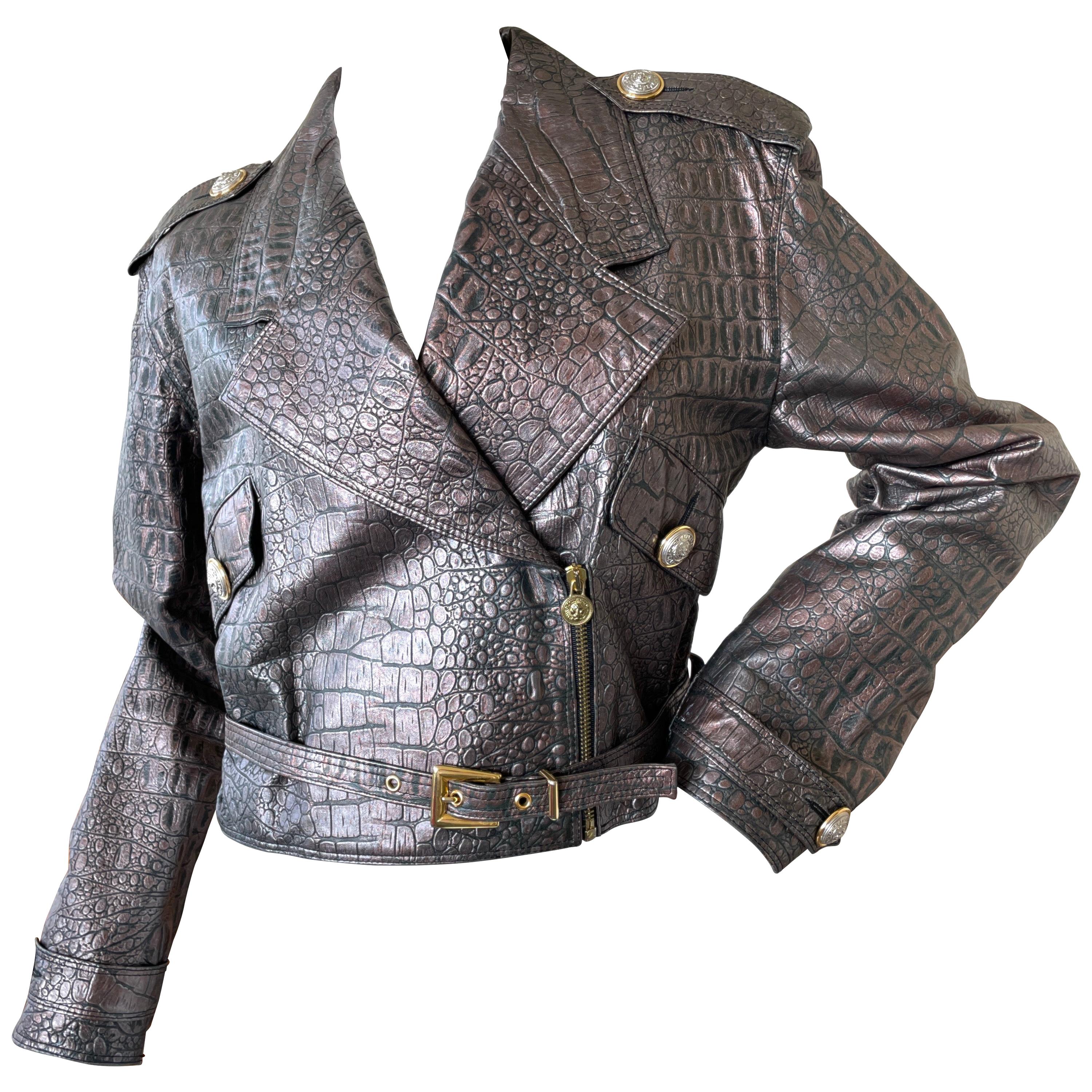 Gianni Versace Versus 1990 Gunmetal Gray Alligator Embossed Leather Moto Jacket  For Sale