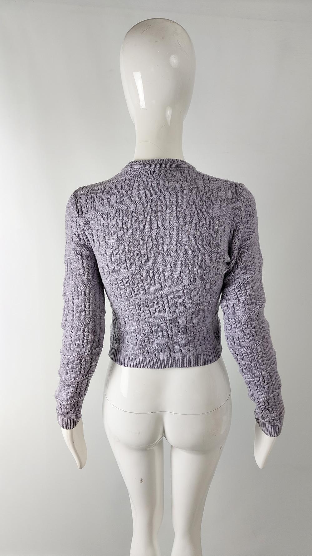 Gianni Versace Versus Pastel Purple Lavender Virgin Wool Knit Sweater Jumper In Good Condition For Sale In Doncaster, South Yorkshire