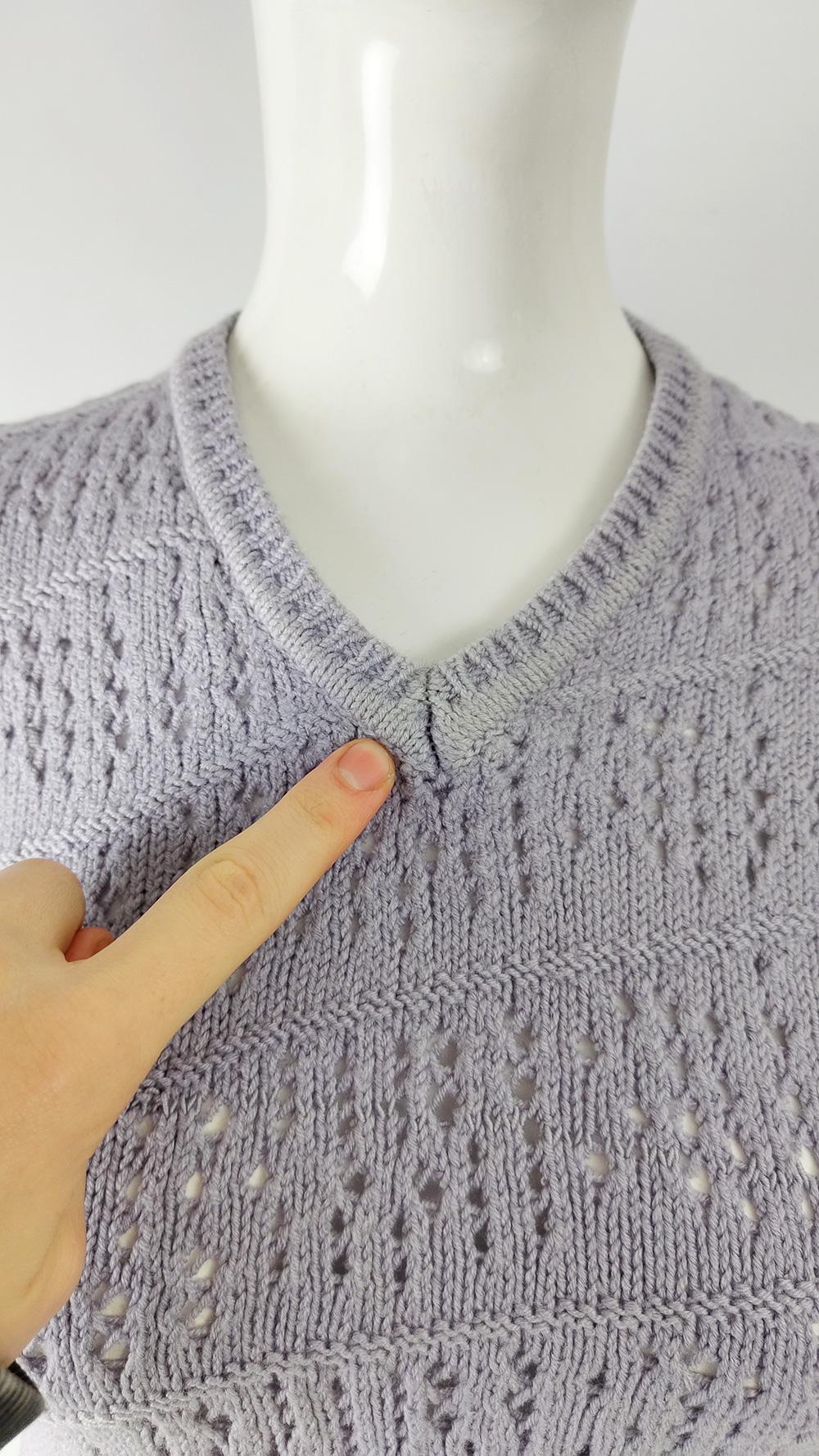 Gianni Versace Versus Pastel Purple Lavender Virgin Wool Knit Sweater Jumper For Sale 1