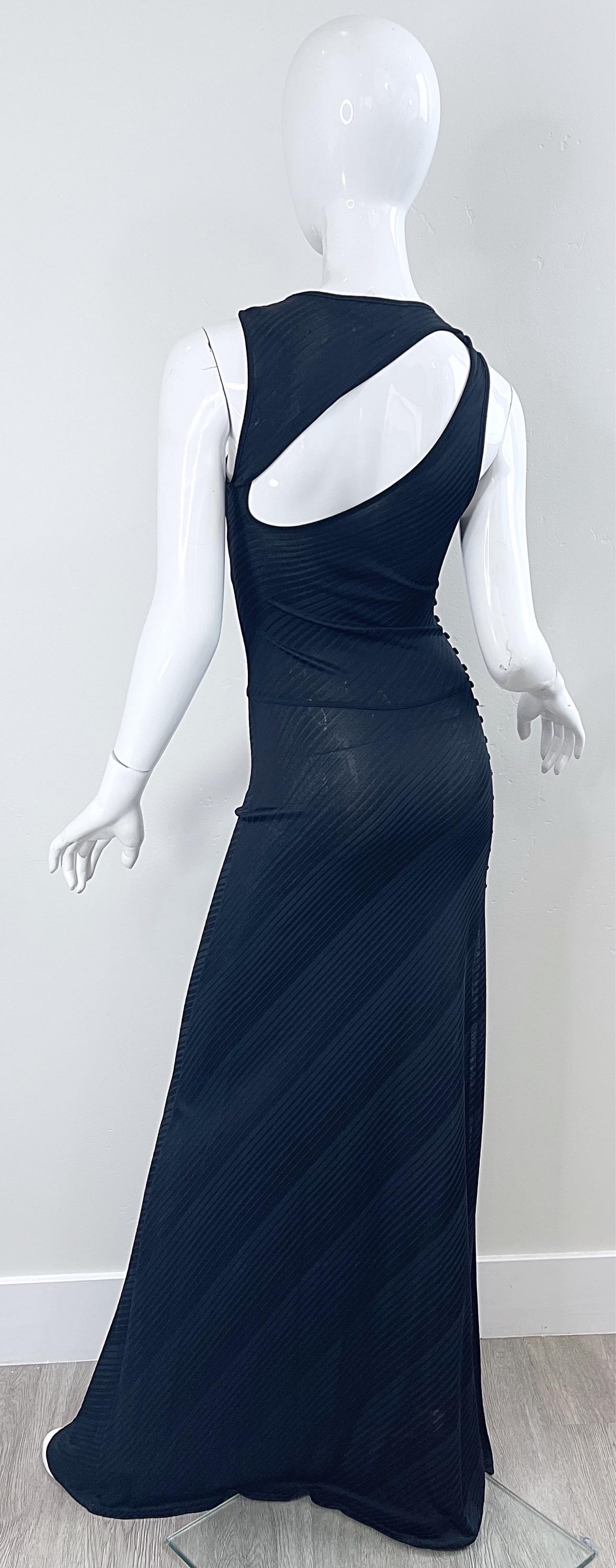 Gianni Versace Versus Spring 2001 Black Cut Out Sleeveless Vintage Jersey Gown For Sale 8