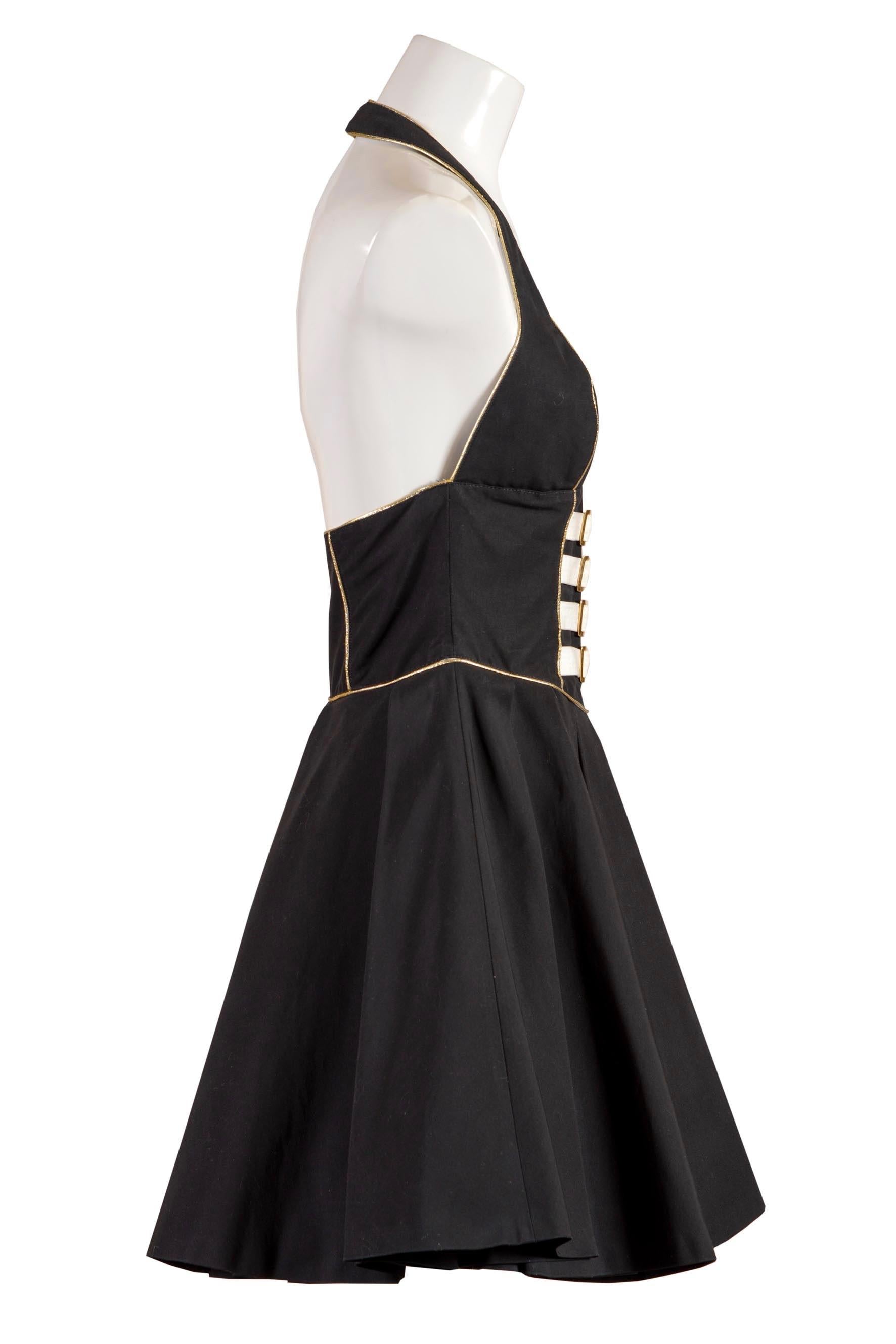 Noir GIANNI VERSACE VERSUS Mini robe noire printemps/été 1993 taille 28/42 en vente