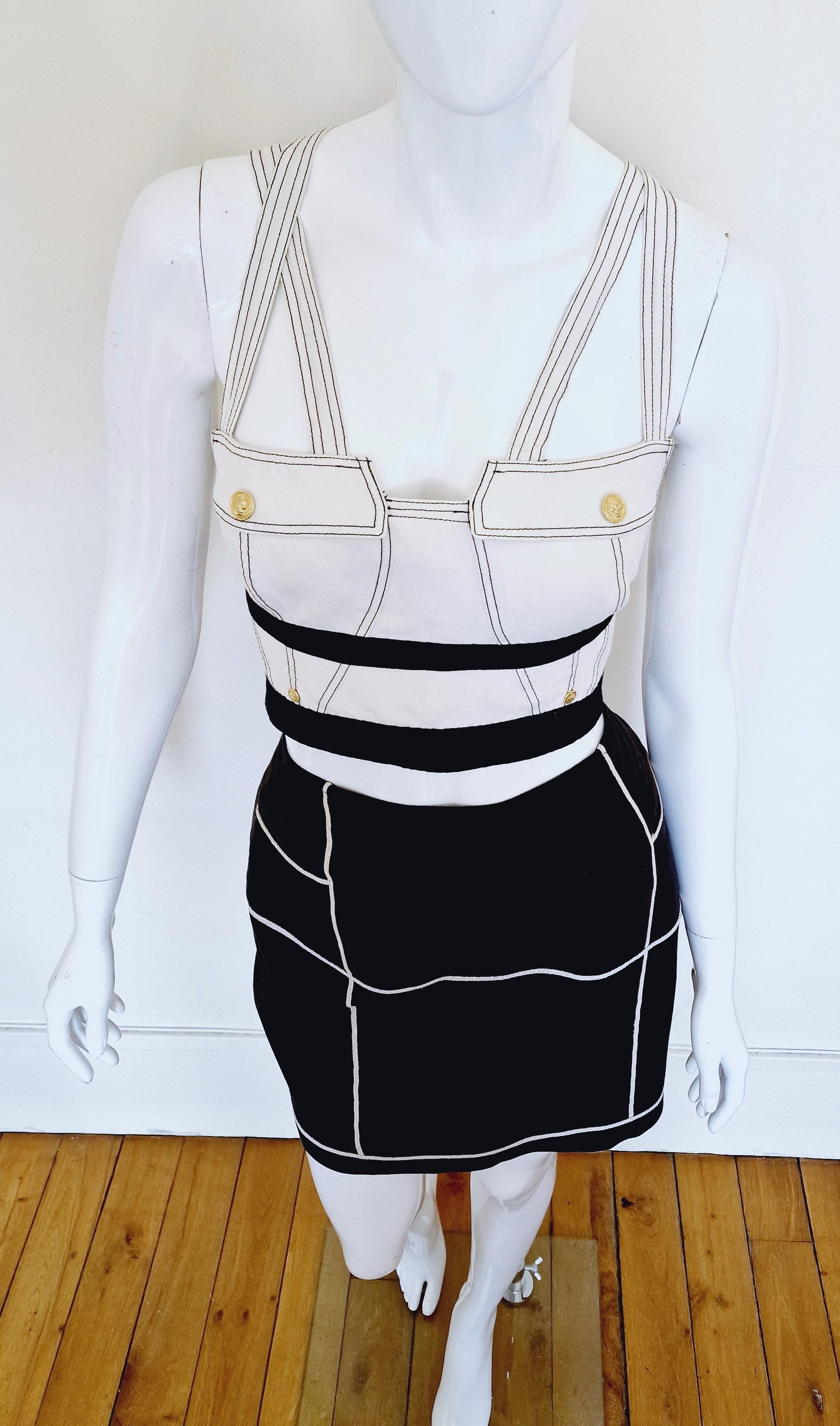 Gianni Versace Versus Straps S&M FW 1992 Bondage Vintage Ensemble Top Bra Dress For Sale 2