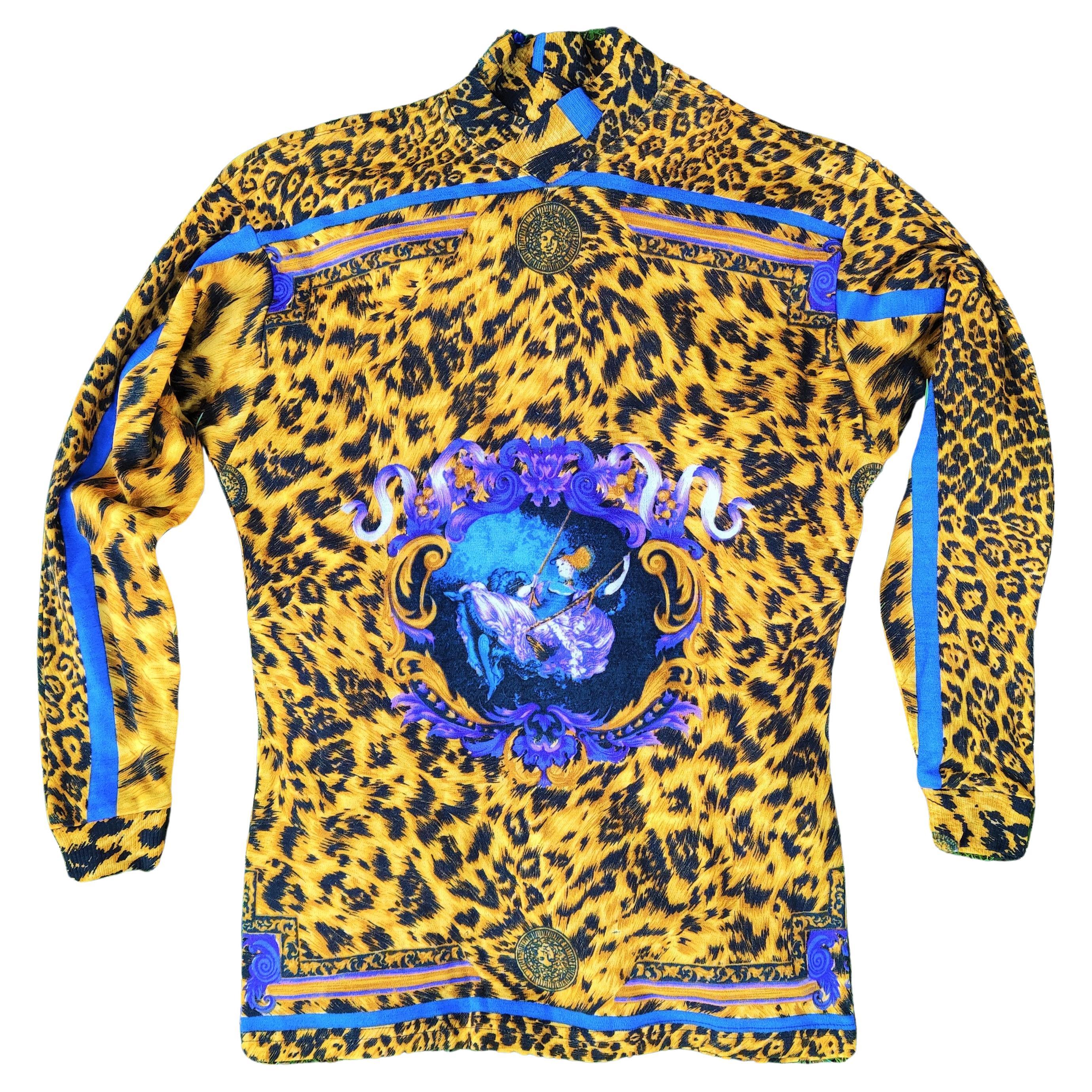 Vintage Gianni Versace Sweaters - 37 For Sale at 1stDibs | red