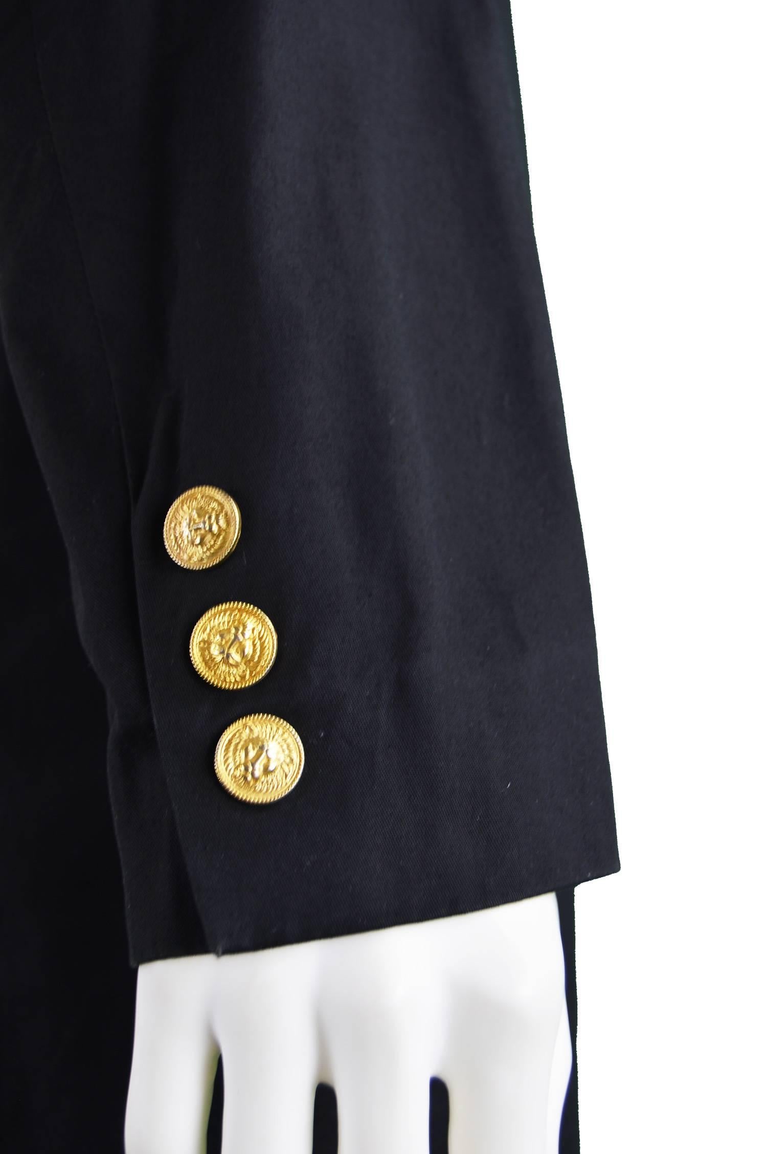 Gianni Versace Versus Vintage 1990's Men's Rare S & M Black & Gold Cotton Blazer For Sale 5
