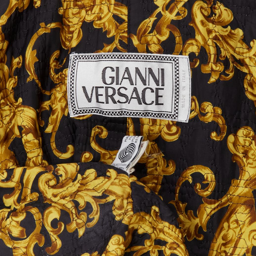 GIANNI VERSACE Vintage 100% wool black gold barocco lined robe coat jacket For Sale 5