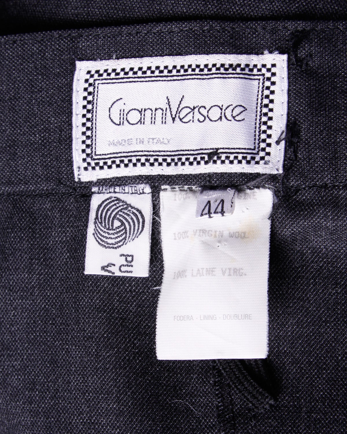 Gianni Versace Vintage 1980s 80s Gray Wool Pleated Pants or Trousers For Sale 2