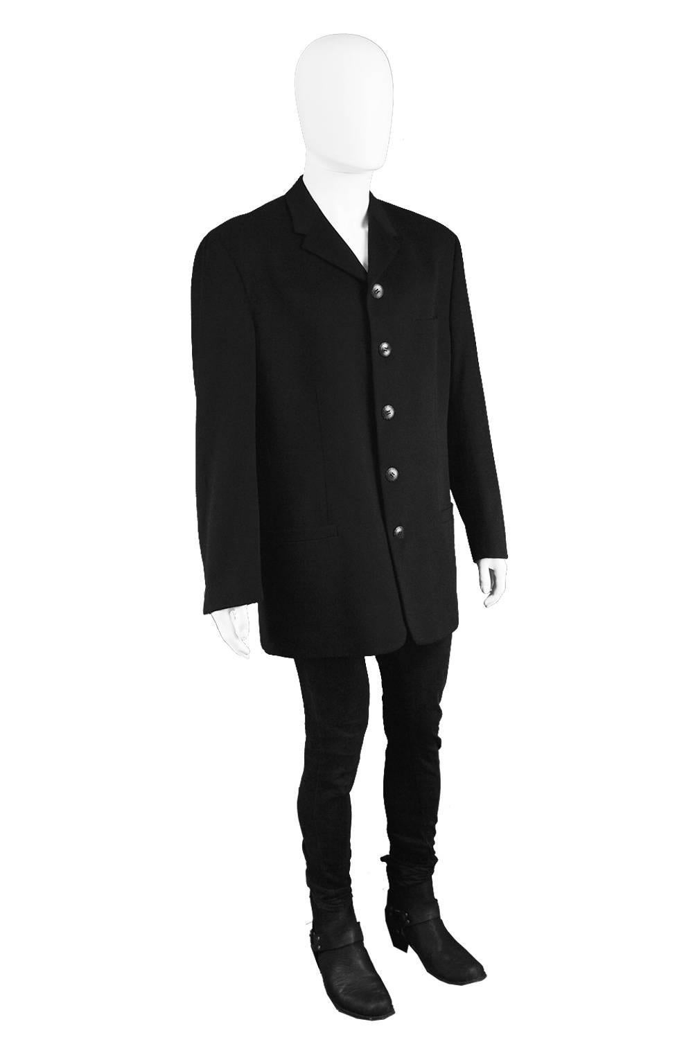 Gianni Versace Vintage Men's Black Wool Five Button Blazer Jacket, 1990s In Excellent Condition For Sale In Doncaster, South Yorkshire