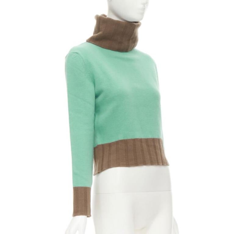 GIANNI VERSACE Vintage 2001 Rollkragenpullover aus Wolle und Kaschmir in Grün und Braun IT42 M (Blau) im Angebot