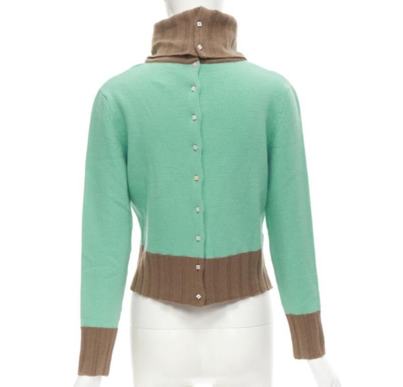GIANNI VERSACE Vintage 2001 Rollkragenpullover aus Wolle und Kaschmir in Grün und Braun IT42 M Damen im Angebot