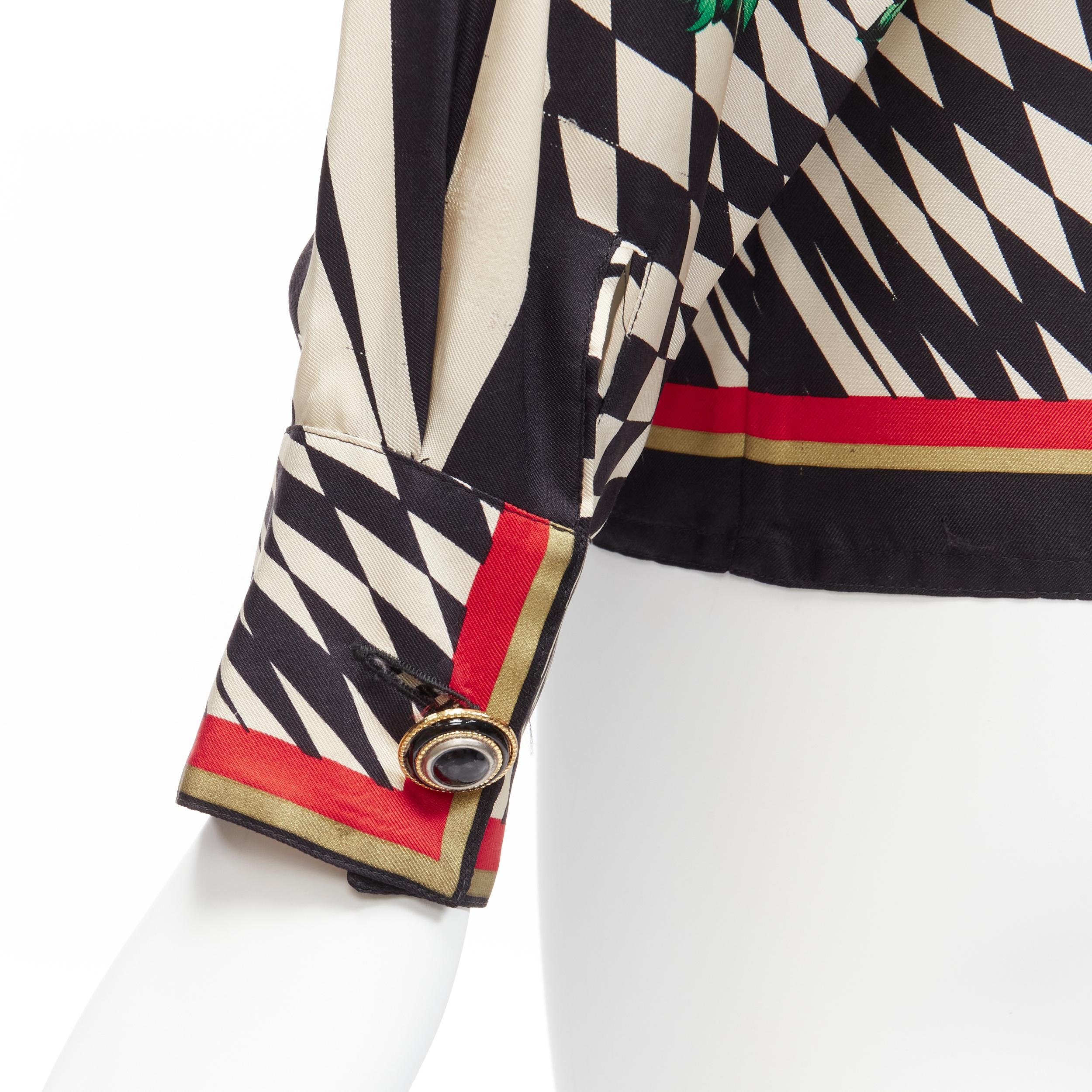 GIANNI VERSACE Vintage baroque royal optical graphic print collar shirt IT38 XS For Sale 2