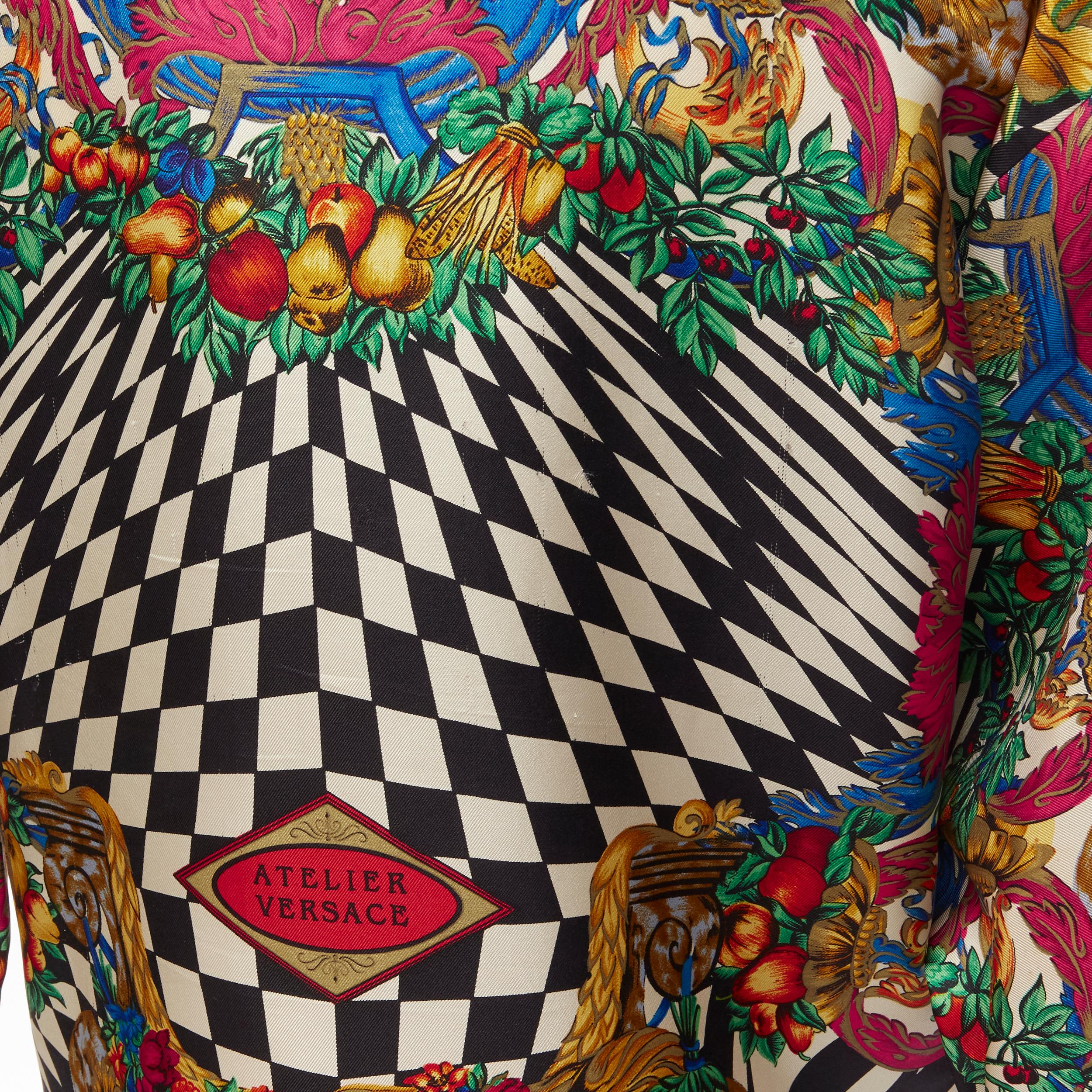 GIANNI VERSACE Vintage baroque royal optical graphic print collar shirt IT38 XS For Sale 4