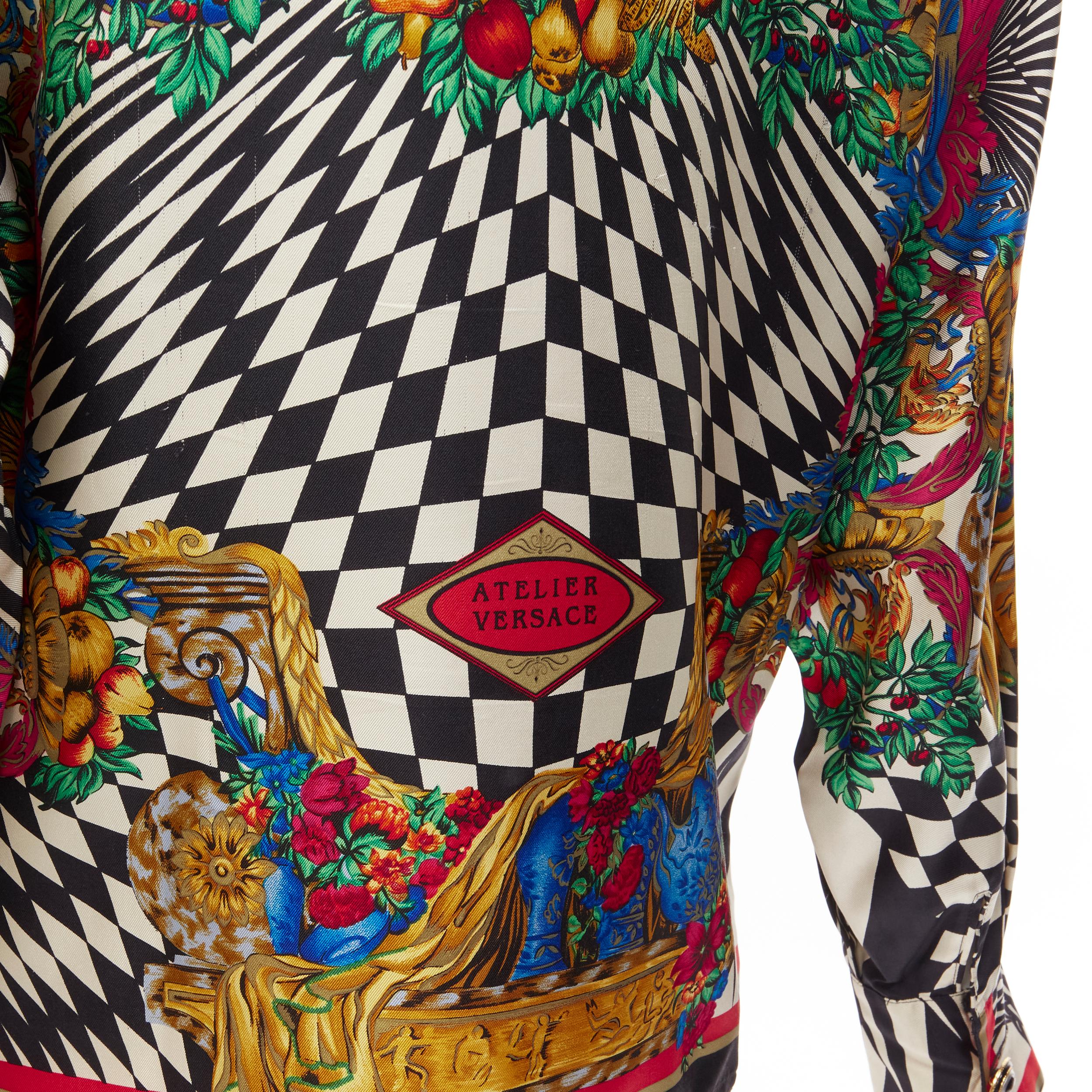 GIANNI VERSACE Vintage baroque royal optical print button collar shirt IT38  For Sale 4