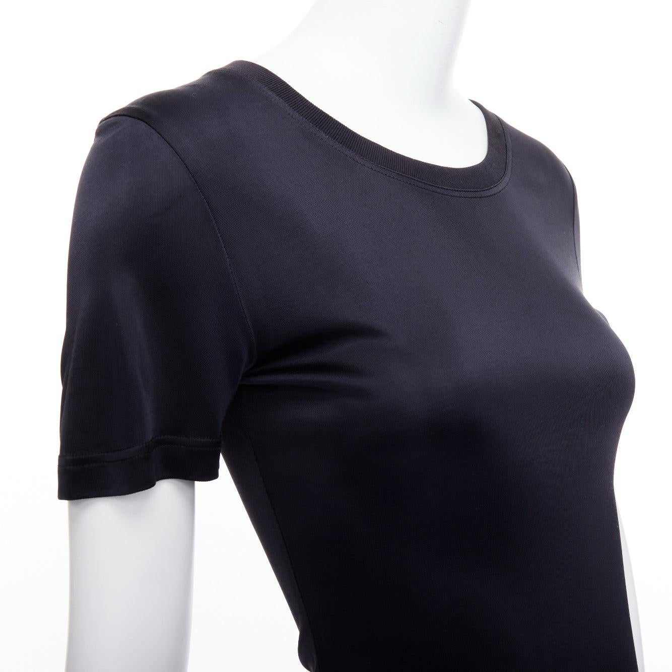 GIANNI VERSACE Vintage noir col rond top à manches courtes IT38 XS
Référence : LNKO/A02462
Marque : Gianni Versace
Designer : Gianni Versace
MATERIAL : Viscose, mélange
Couleur : Noir
Motif : Solide
Fermeture : Slip On
Fabriqué en :