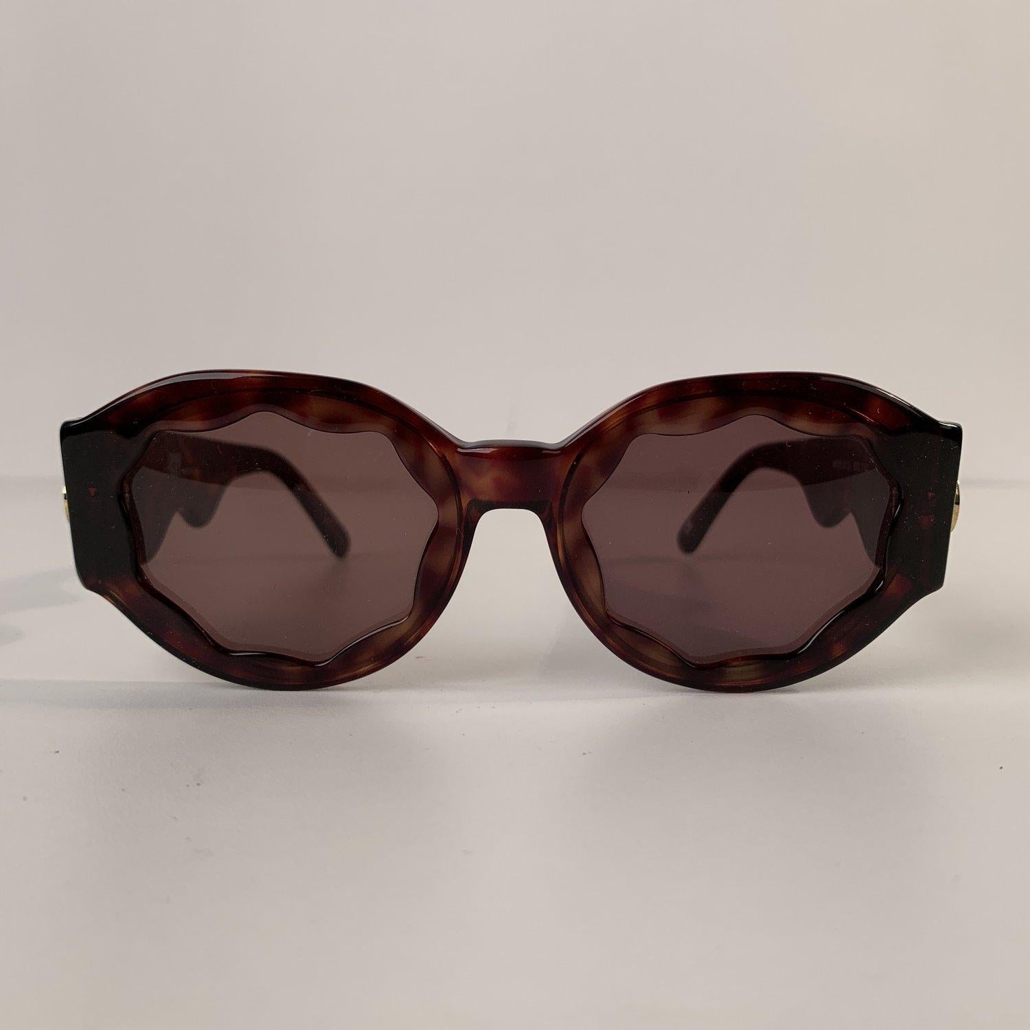 Women's Gianni Versace Vintage Brown Medusa Mint Sunglasses Mod. S13 Col 740