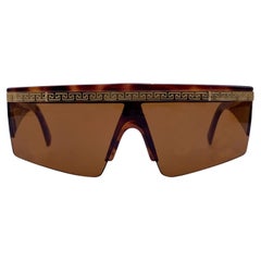 Braune Mintschildkröten Mod T76 Col. 900 Sonnenbrille von Gianni Versace