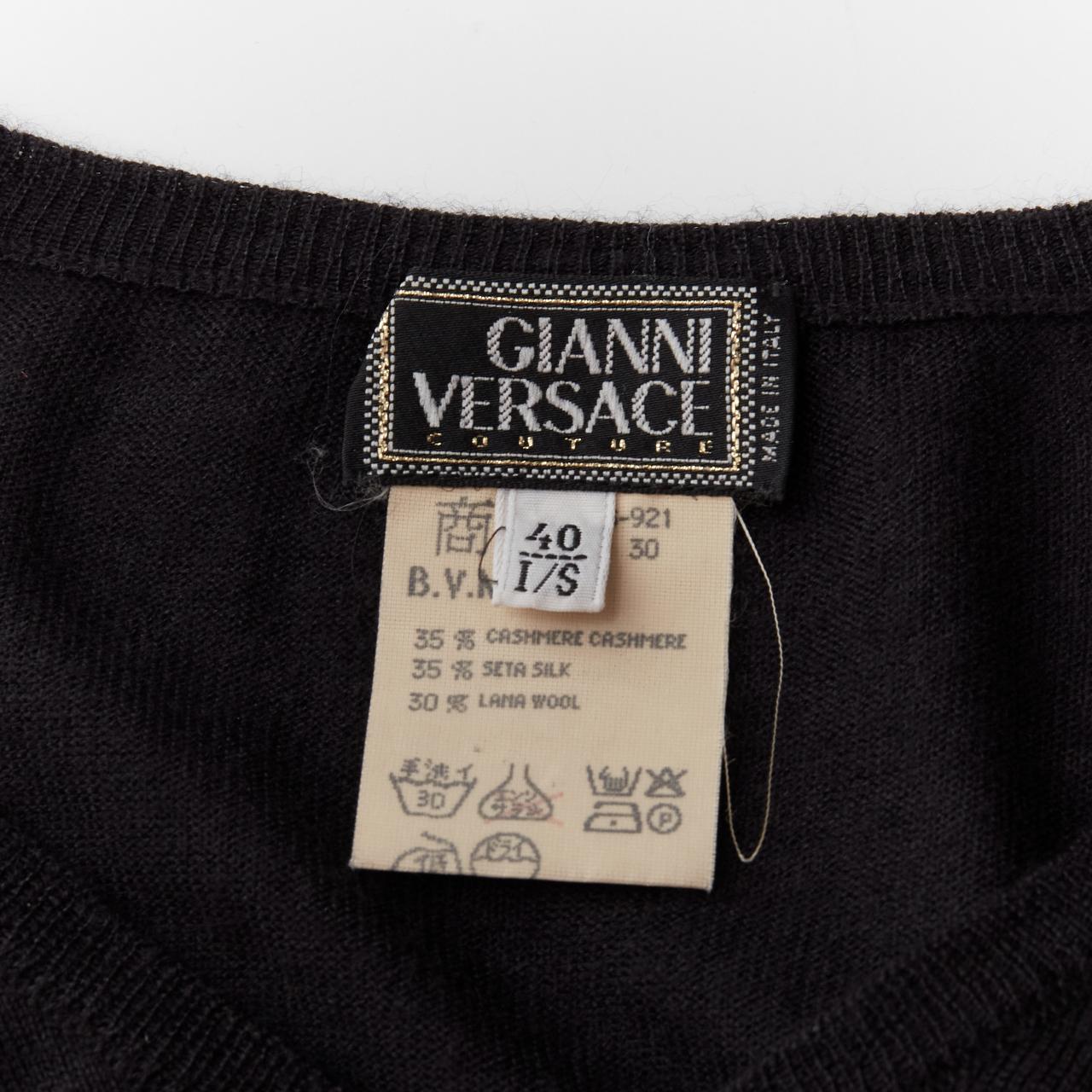 GIANNI VERSACE Vintage cashmere silk wool blend V-neck cropped sewater IT40 S For Sale 4