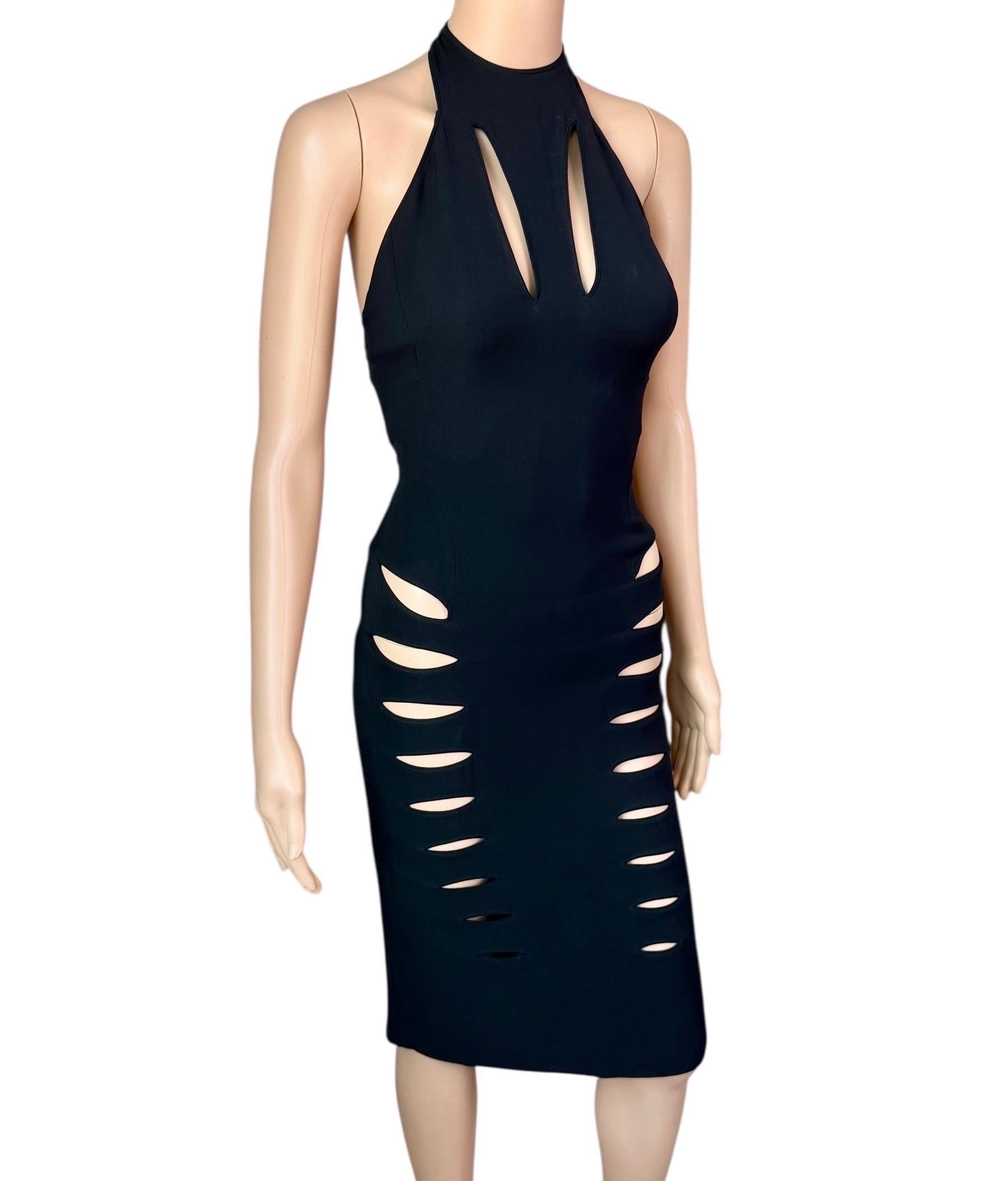 Gianni Versace - Vestito midi nero con ritaglio e scollo alla caviglia - Midi Dress in vendita 1