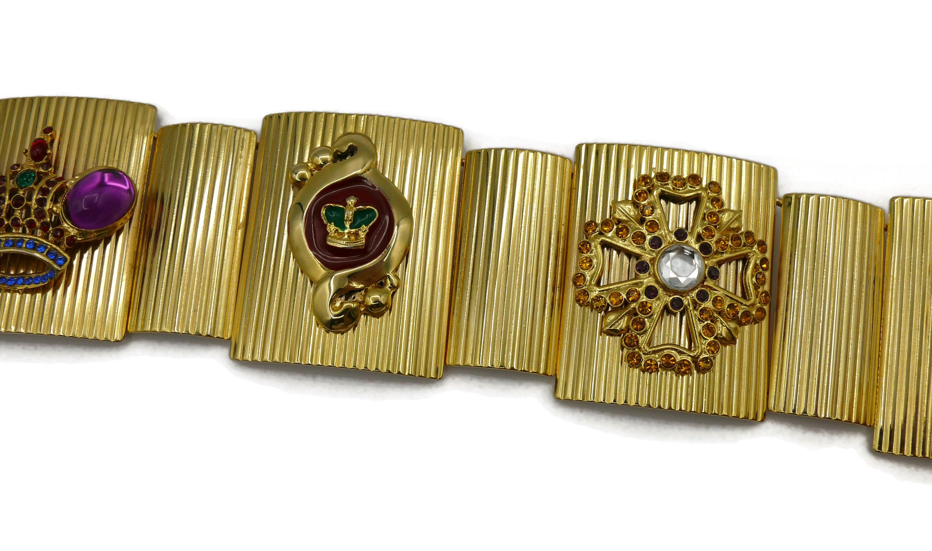 GIANNI VERSACE Vintage Honors & Glories Jewelled Plate Link Belt For Sale 6