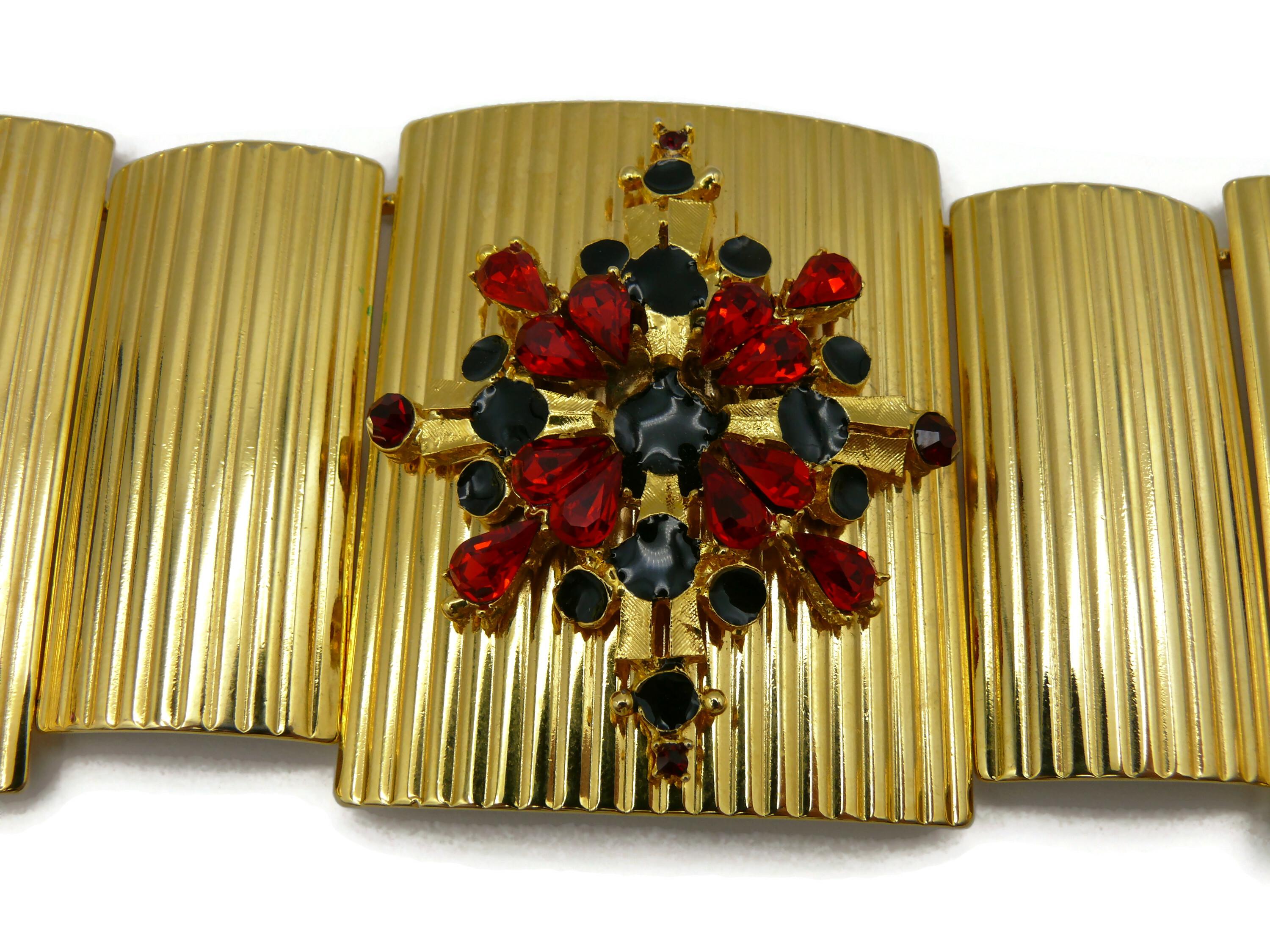 GIANNI VERSACE Vintage Honors & Glories Jewelled Plate Link Belt For Sale 2