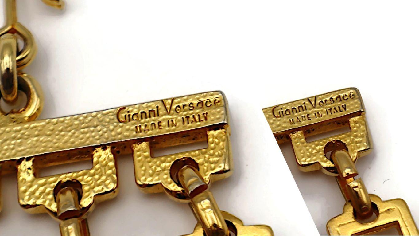 Gianni Versace - Collier ras du cou en or à quatre brins en forme de Méduse, 1992 en vente 8