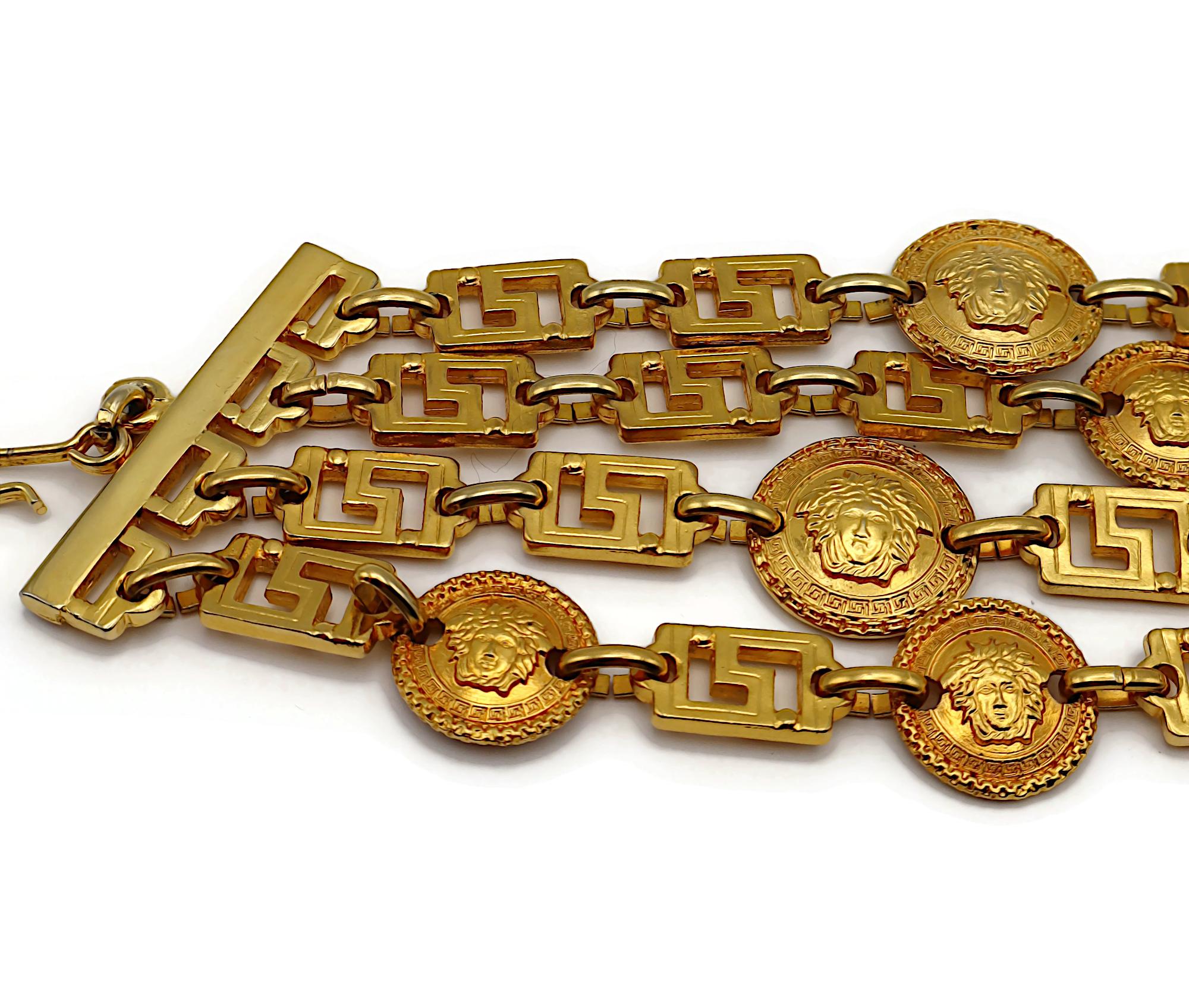 Gianni Versace - Collier ras du cou en or à quatre brins en forme de Méduse, 1992 en vente 2