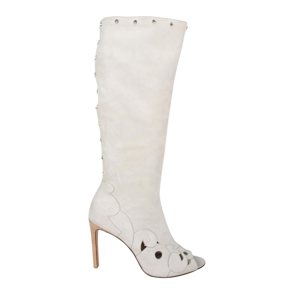 Women's Gianni Versace Vintage Peeptoe Boots Pale Gray Suede Swarovksi Diamantes 40 / 10 For Sale