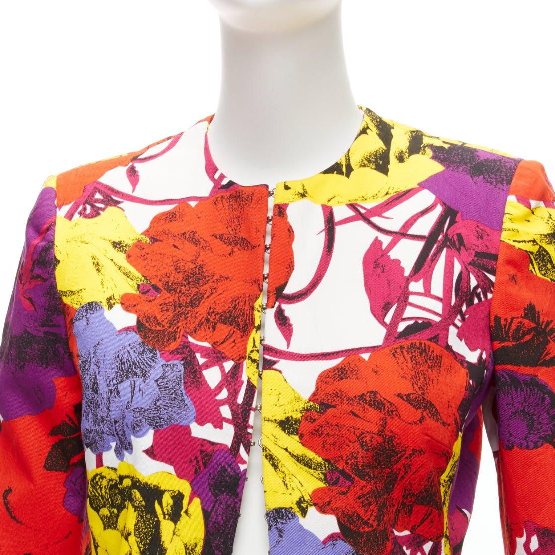 GIANNI VERSACE Vintage Pop Art Rose Print Korsett Kurze Jacke IT40 S im Angebot 3