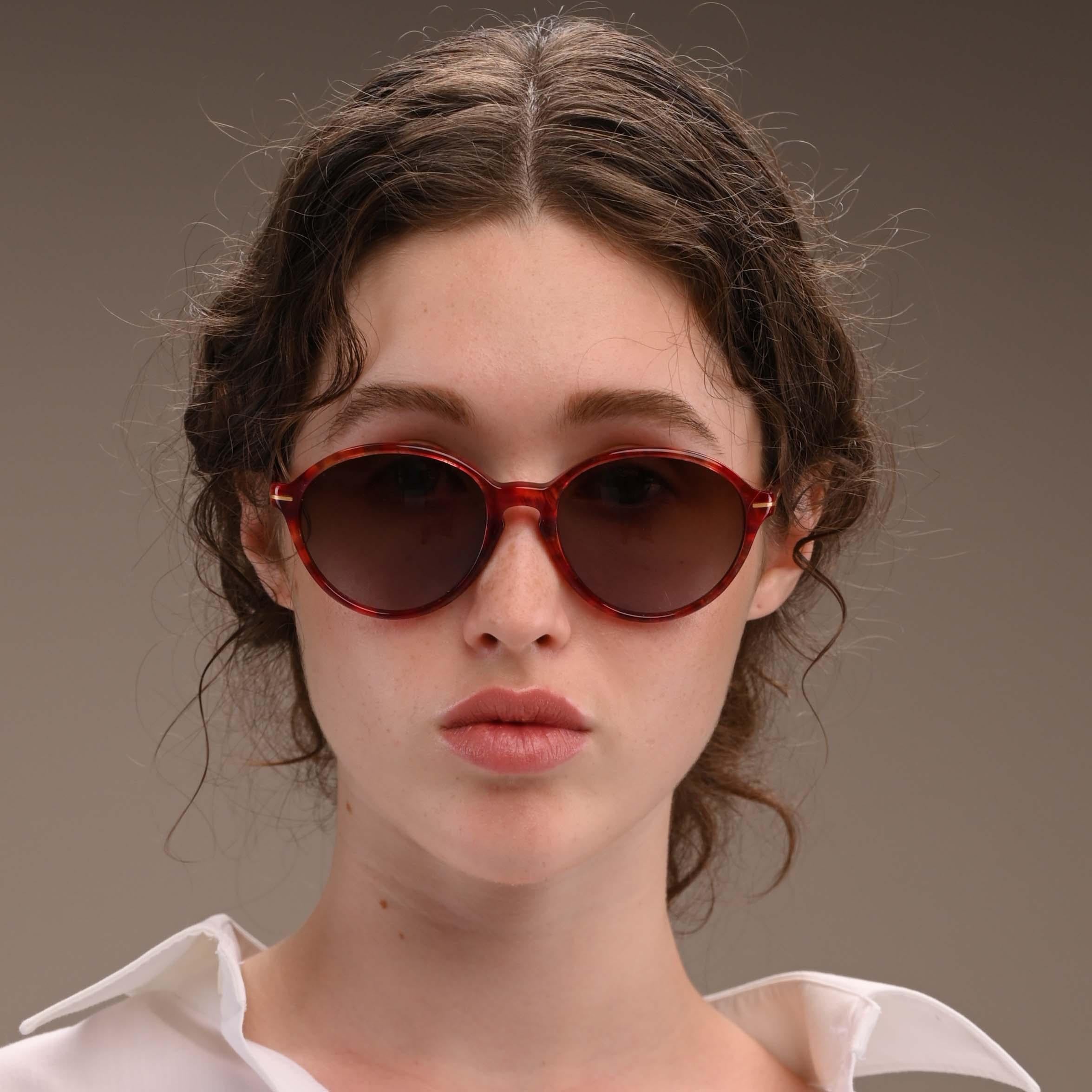 Gianni Versace vintage sunglasses 80s In New Condition For Sale In Santa Clarita, CA
