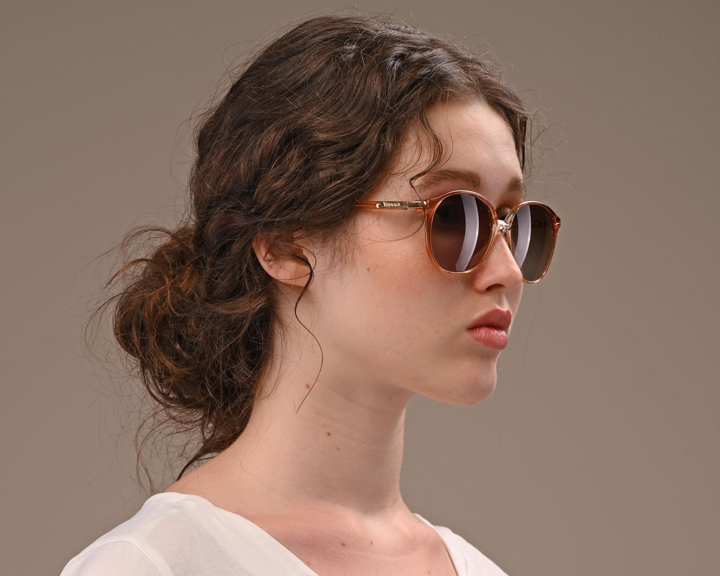 Women's Gianni Versace vintage sunglasses 80s For Sale