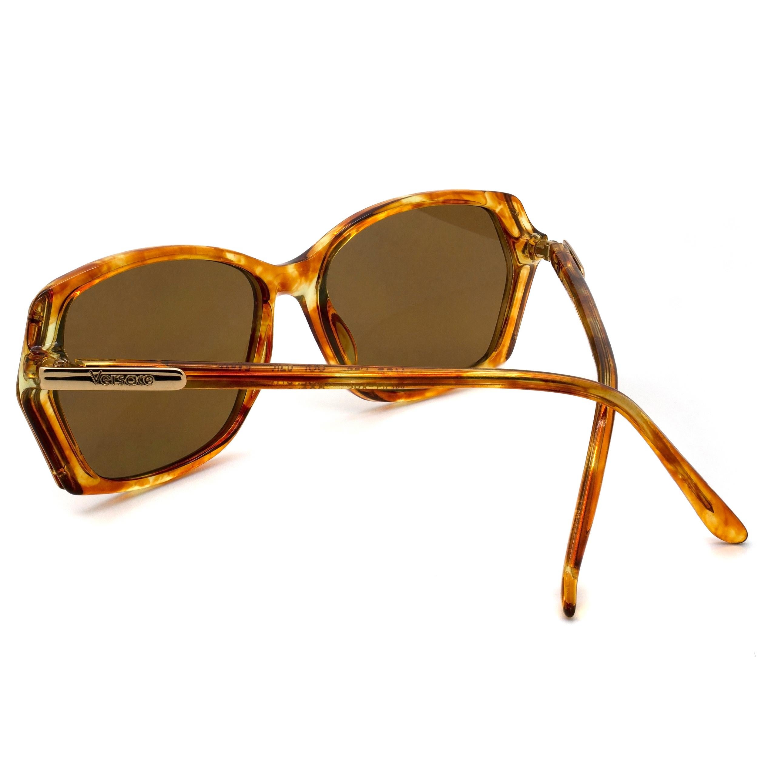 Marron Lunettes de soleil vintage Gianni Versace pour femme en vente