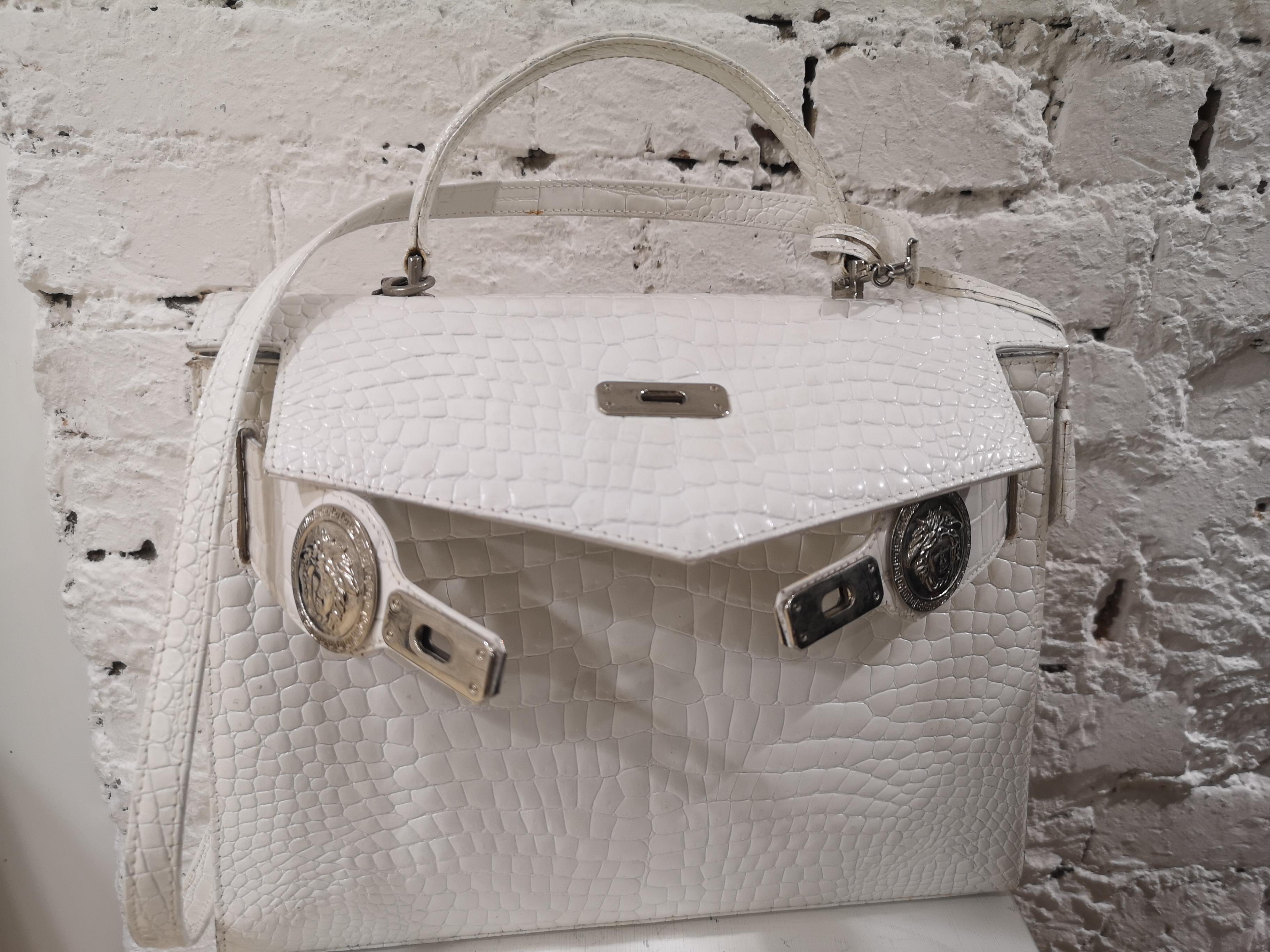 Women's or Men's Gianni Versace white leather cocco handle shoulder bag