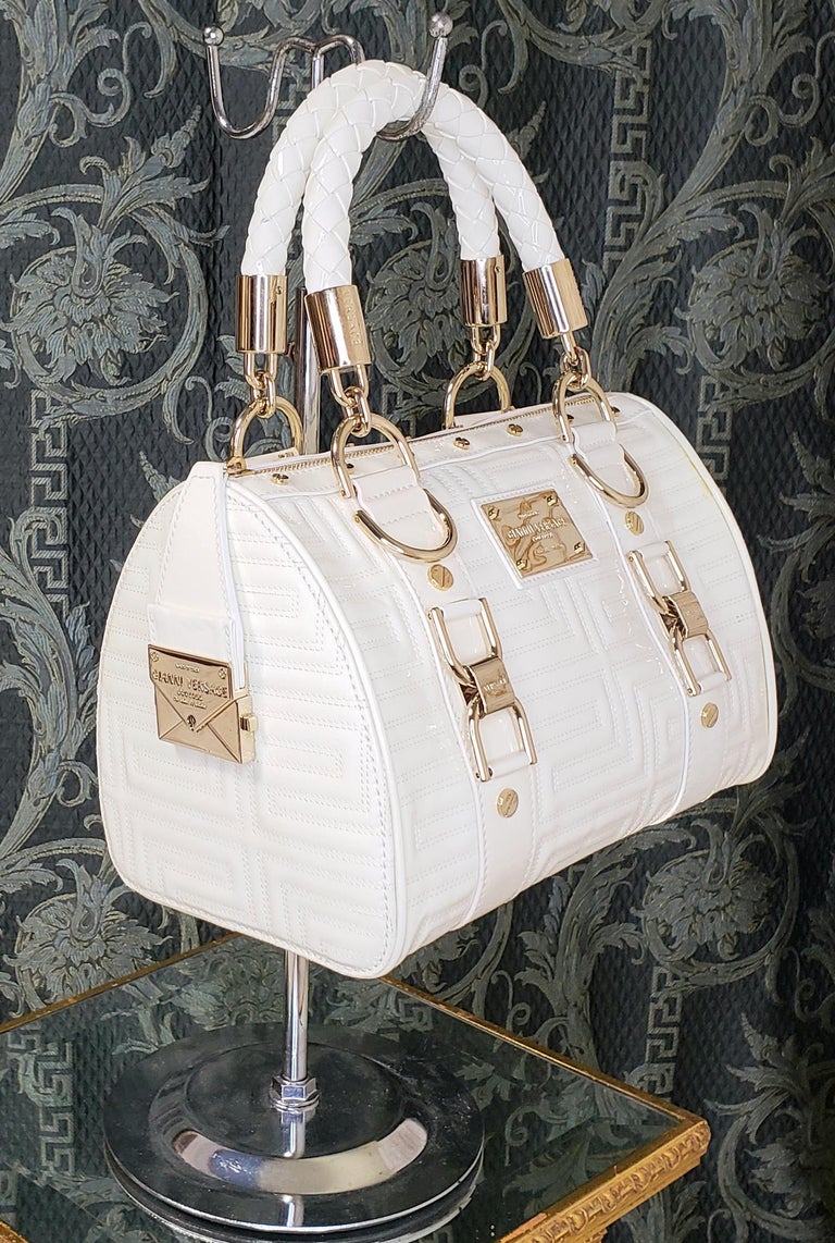 GIANNI VERSACE WHITE QUILTED PATENT LEATHER " SNAP OUT OF IT" SMALL Bag at  1stDibs | gianni versace bag, gianni versace purse, gianni versace couture  bag