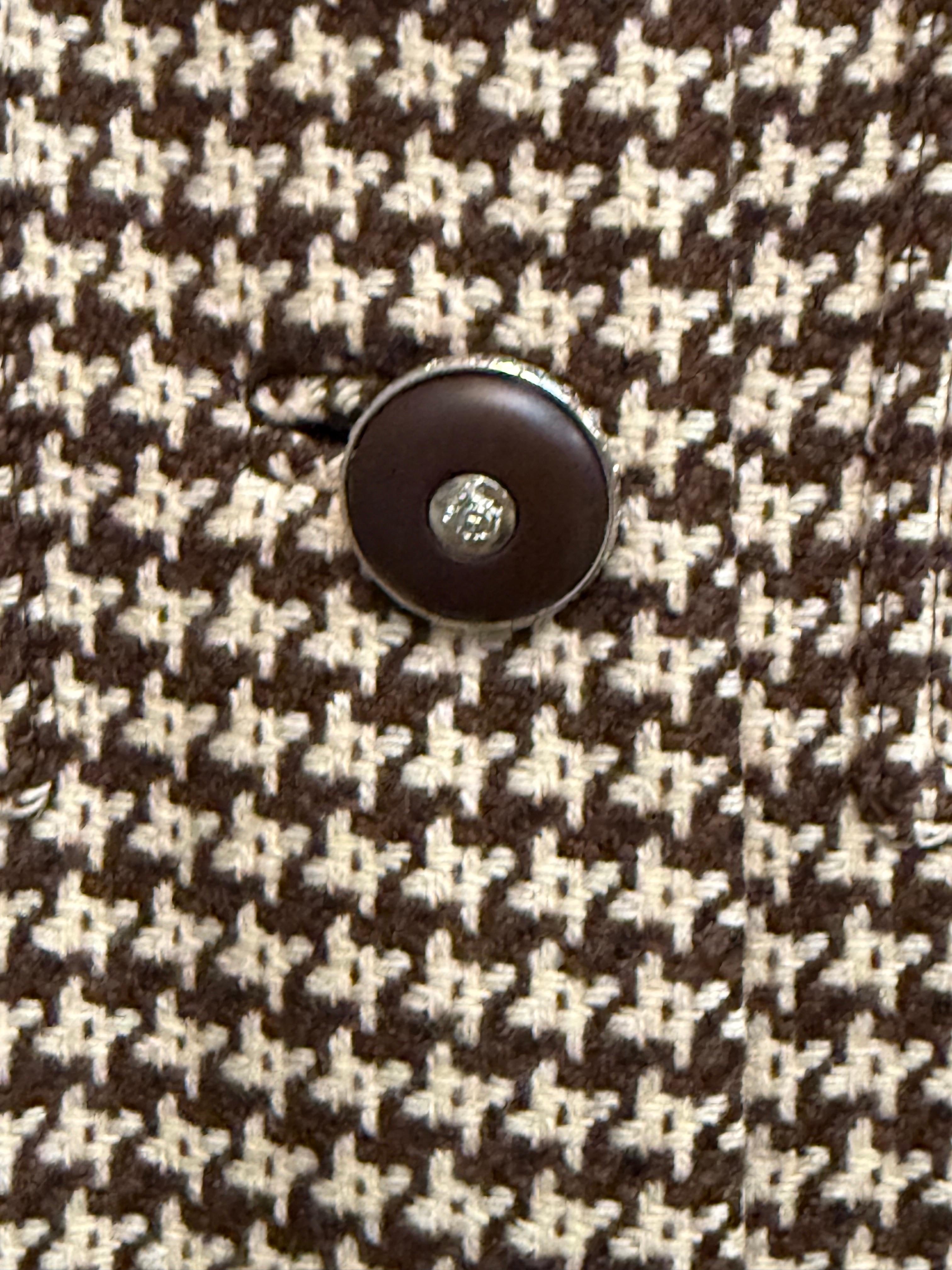 Beige Gianni Versace wool and cashmere houndstooth belt jacket For Sale
