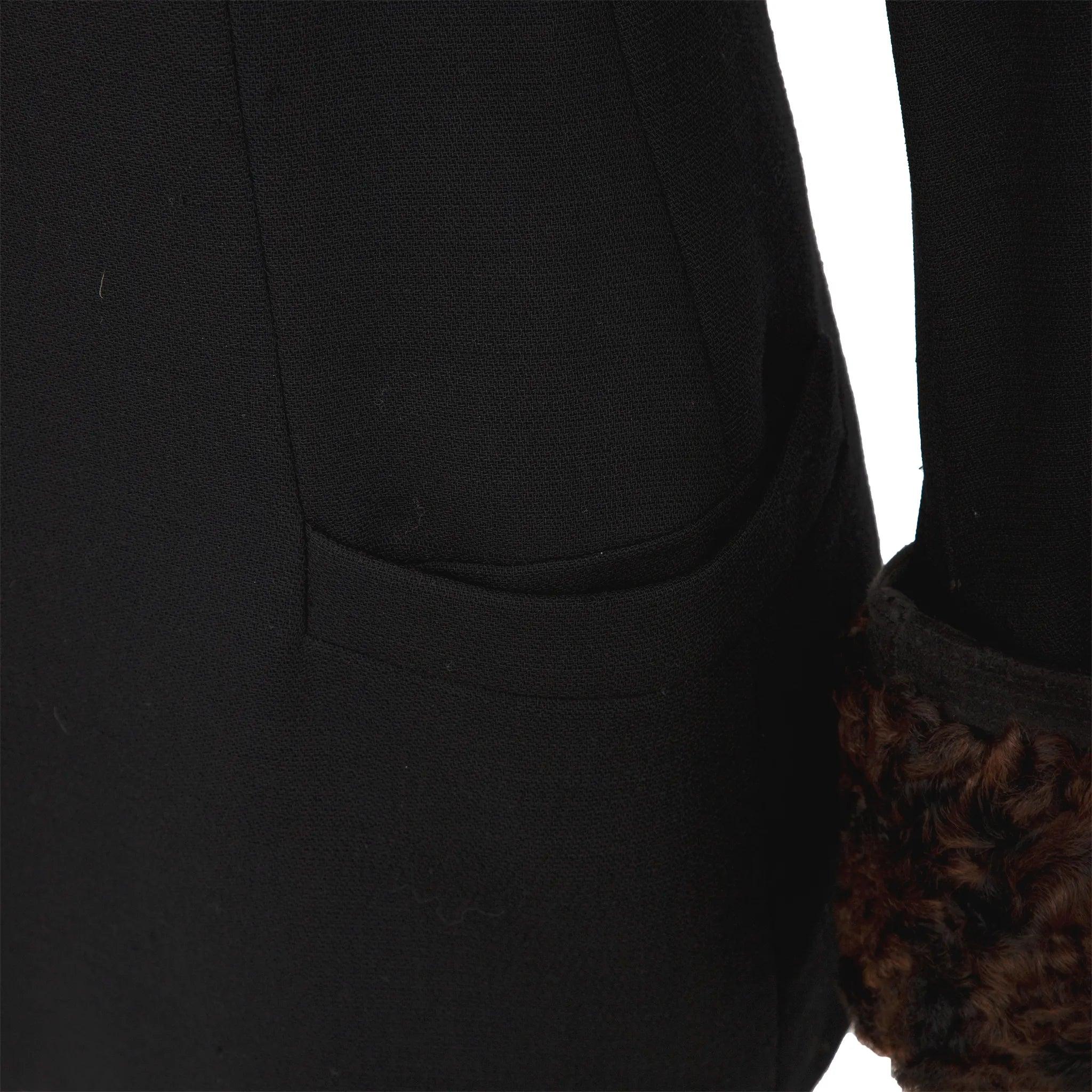 Gianni Versace Veste en laine avec empiècements en fourrure - années 90 en vente 4