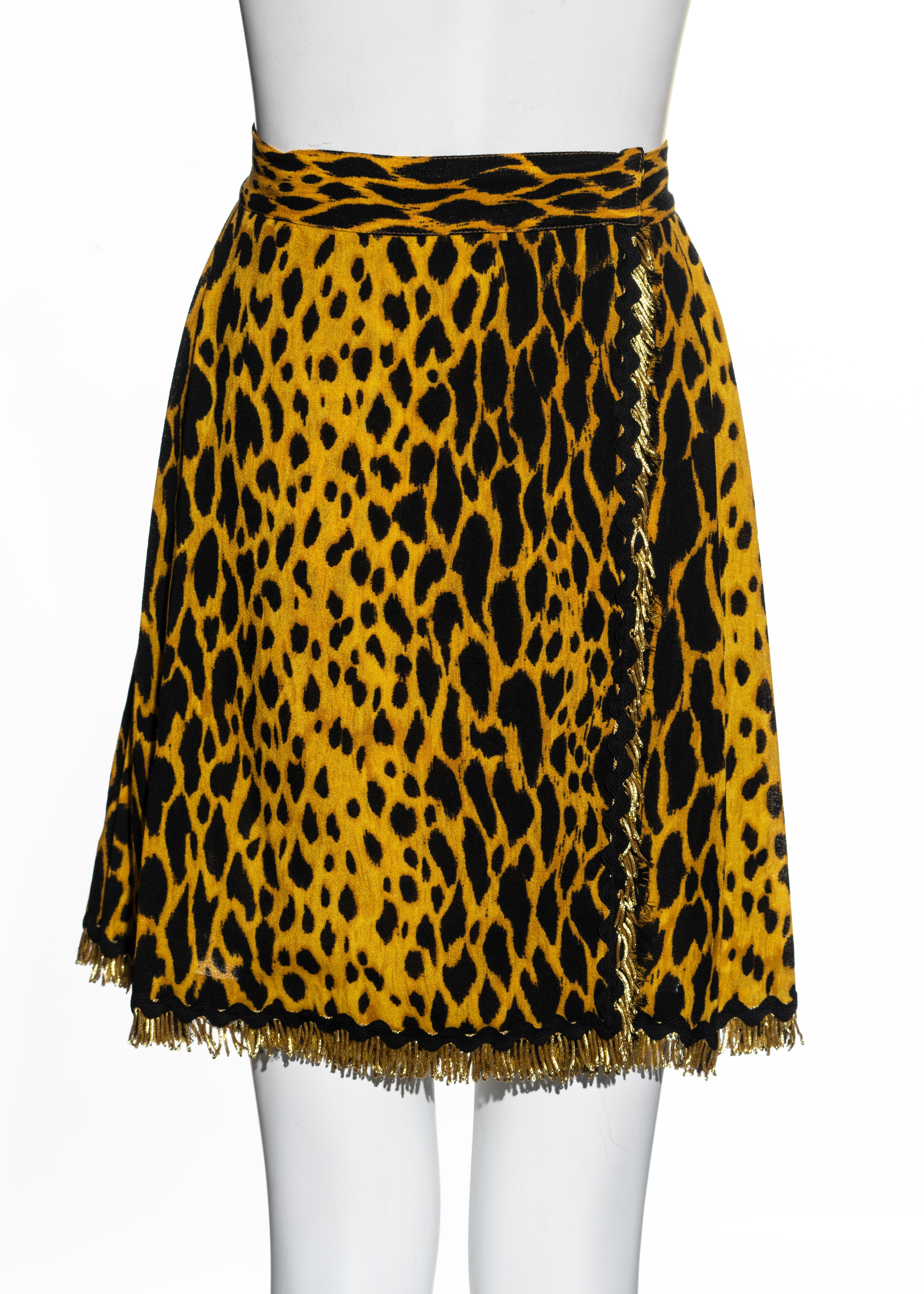 Yellow Gianni Versace yellow cheetah print wool crepe pleated wrap skirt, ss 1992 For Sale