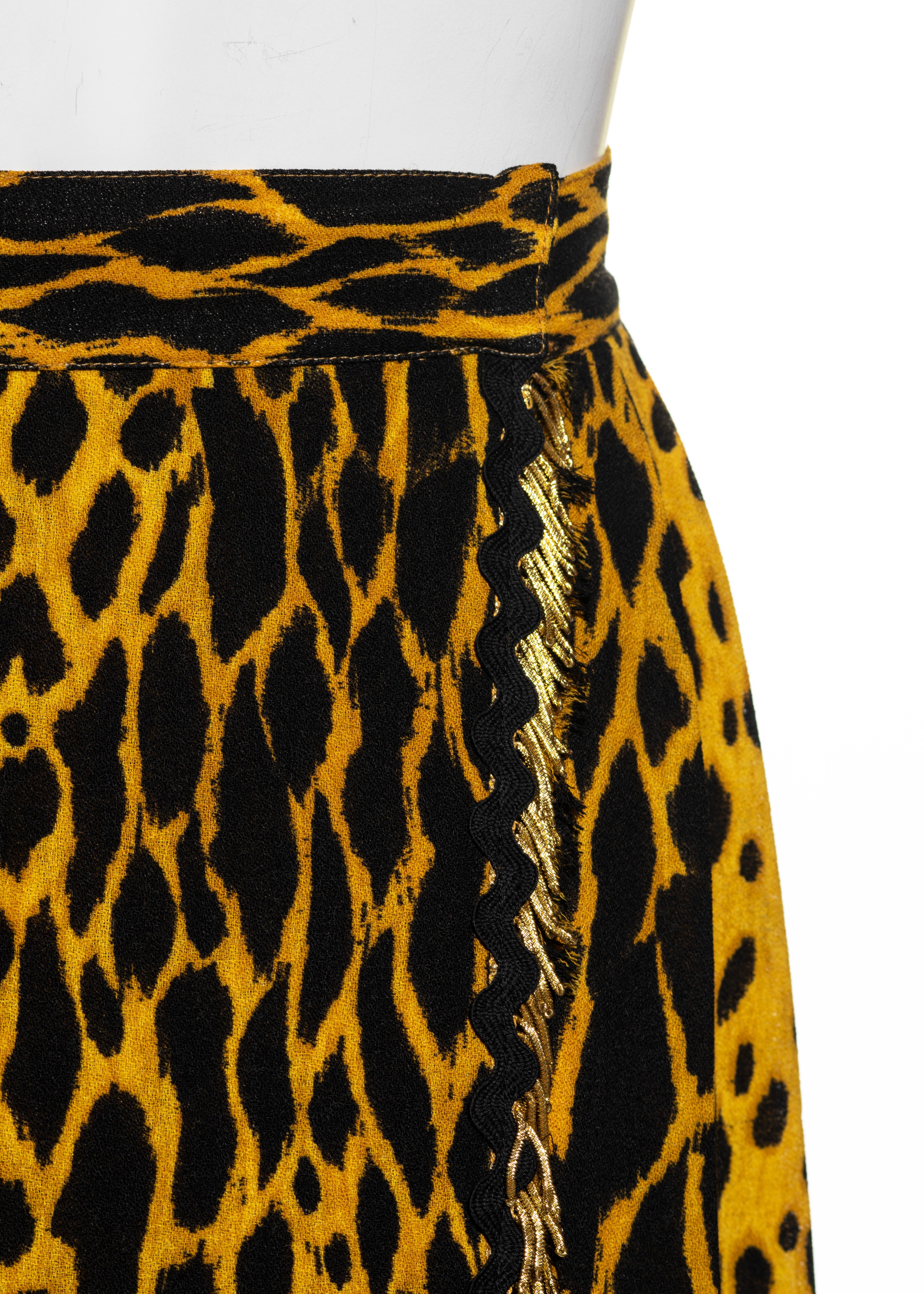 Gianni Versace yellow cheetah print wool crepe pleated wrap skirt, ss 1992 In Excellent Condition For Sale In London, GB