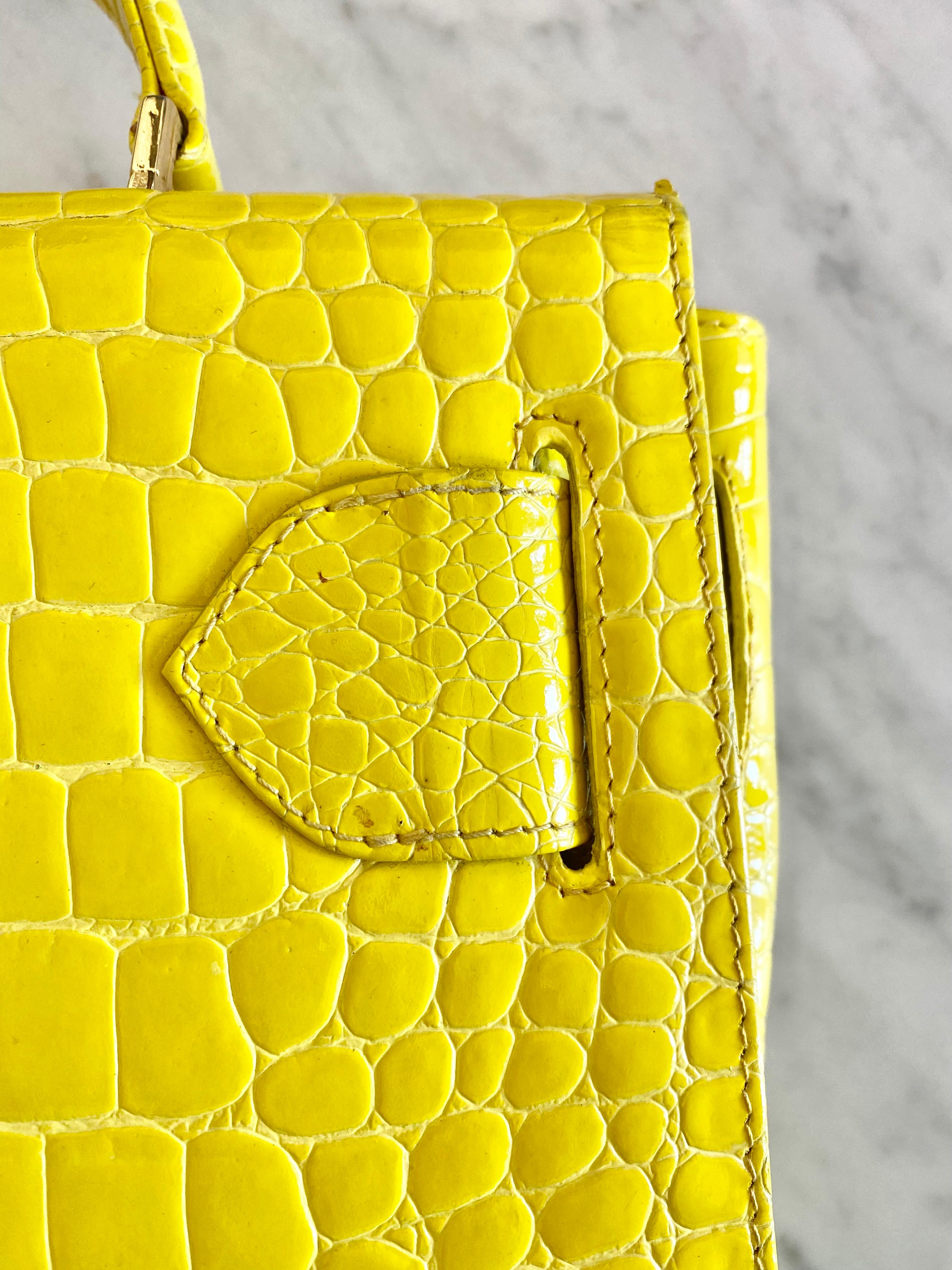 F/W 1994 Gianni Versace Yellow Crocodile Embossed Patent Kelly Style 'Diana' Bag For Sale 5