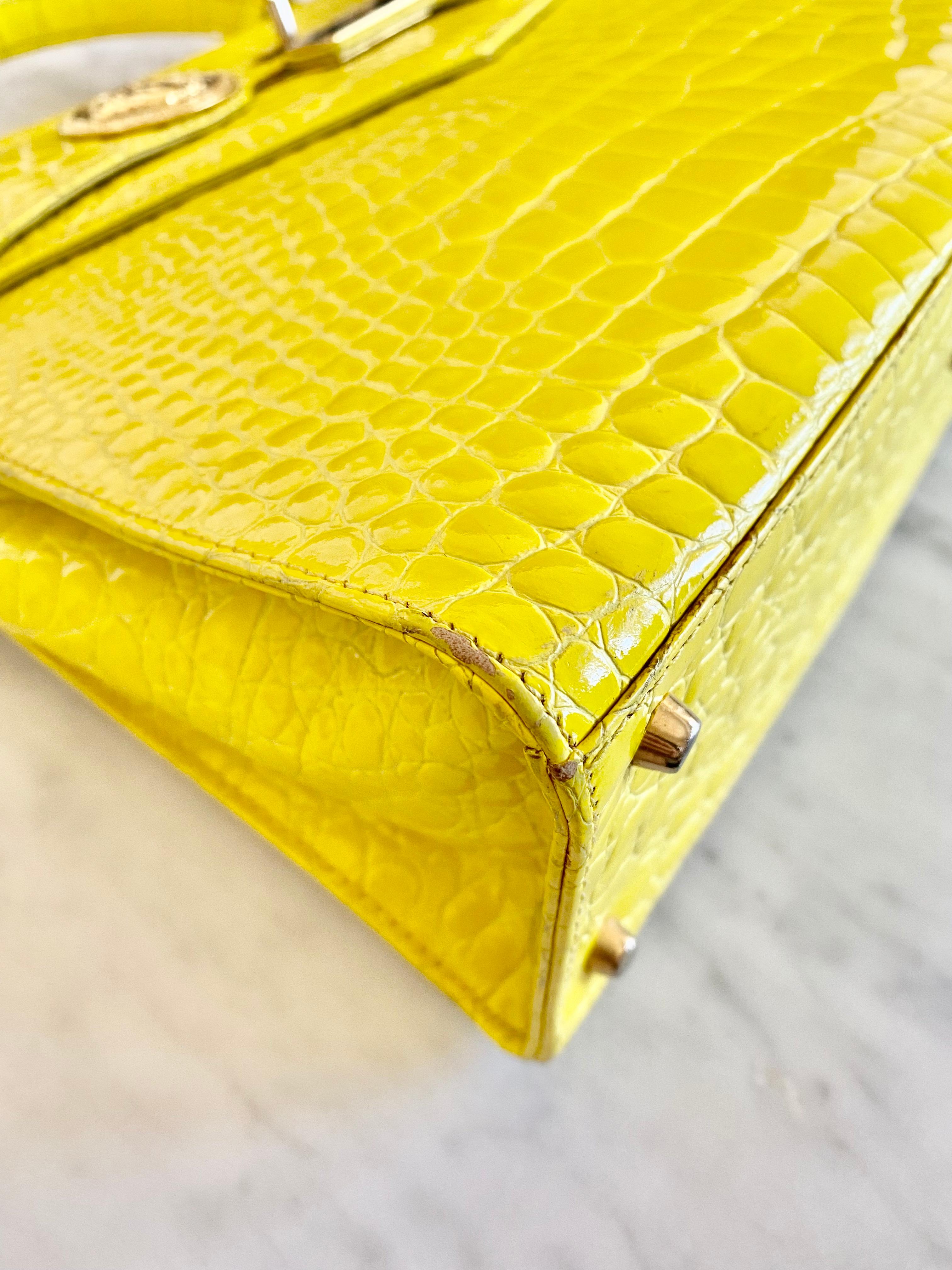 F/W 1994 Gianni Versace Yellow Crocodile Embossed Patent Kelly Style 'Diana' Bag For Sale 6