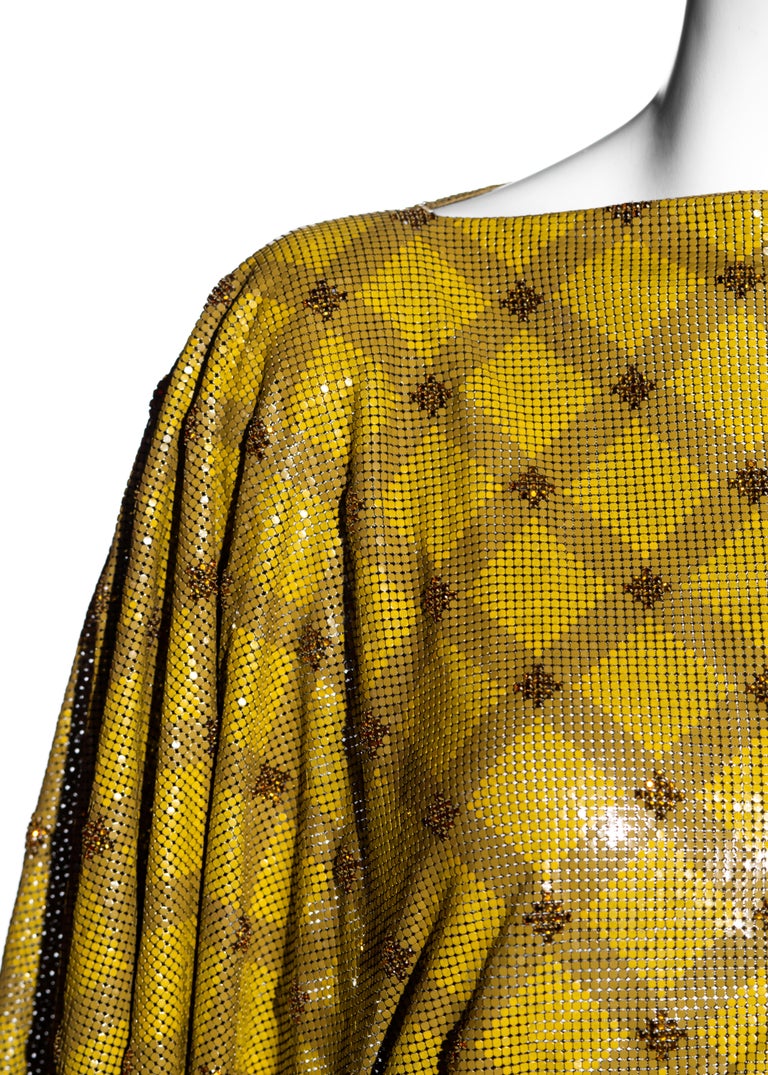 Women's Gianni Versace yellow oroton metal chainmail evening mini dress, fw 1984 For Sale