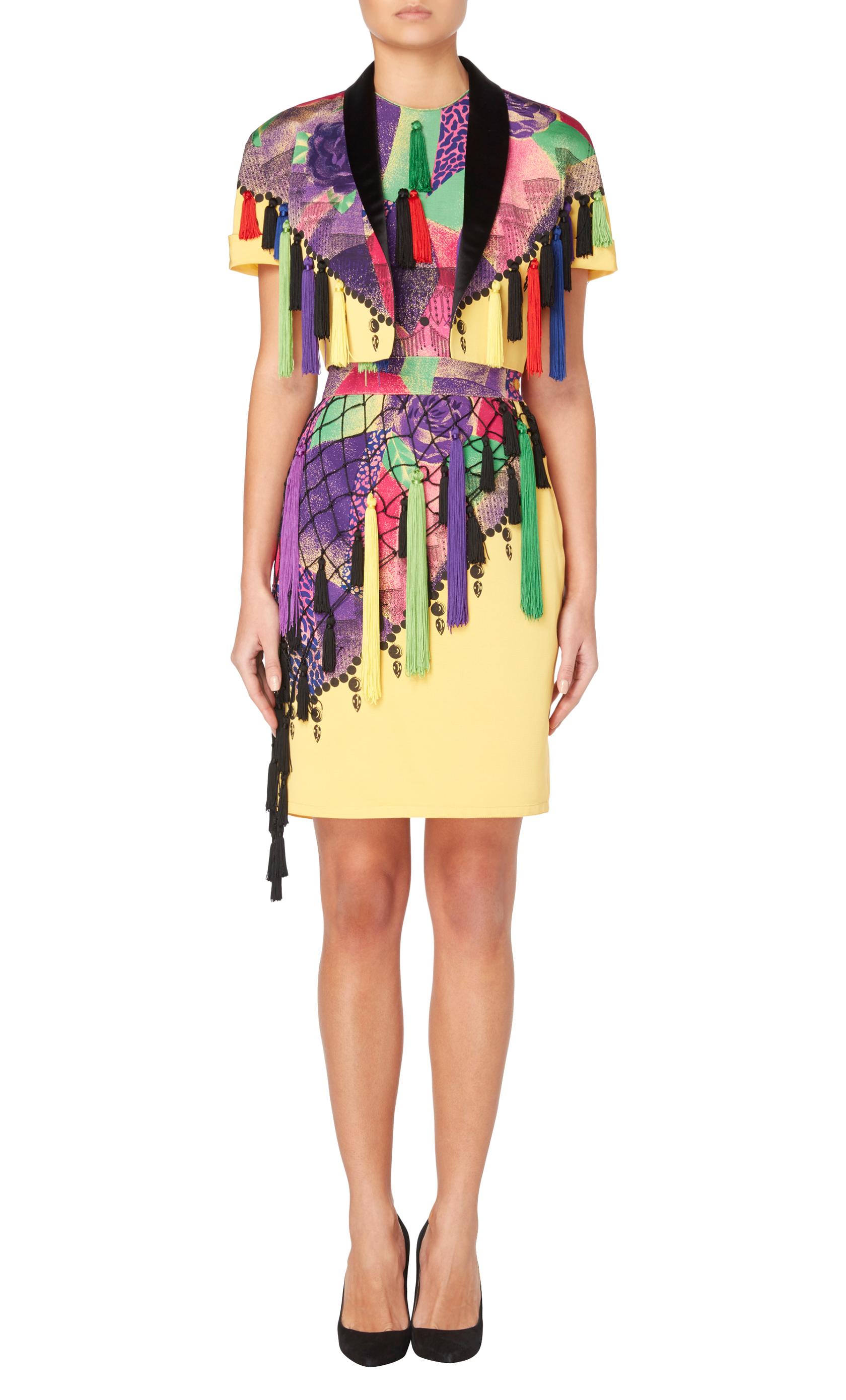 A Gianni Versace multicolour cotton blend tassel three-piece ensemble from the Spring/Summer 1990 collection.
Constructed in cotton, cupro and rayon.
