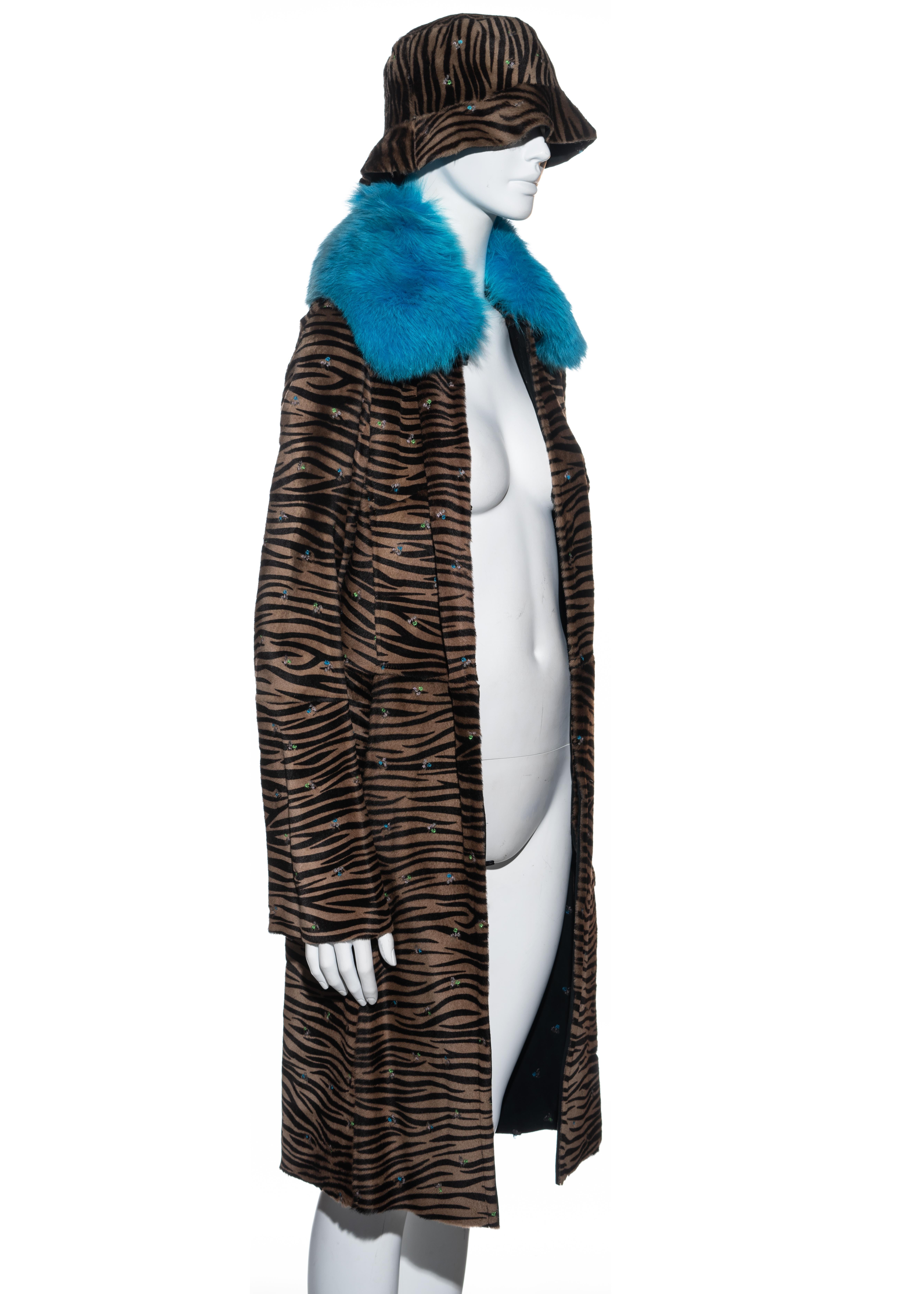 Gianni Versace zebra print pony hair coat with fox fur and bucket hat, fw 1999 In Excellent Condition In London, GB