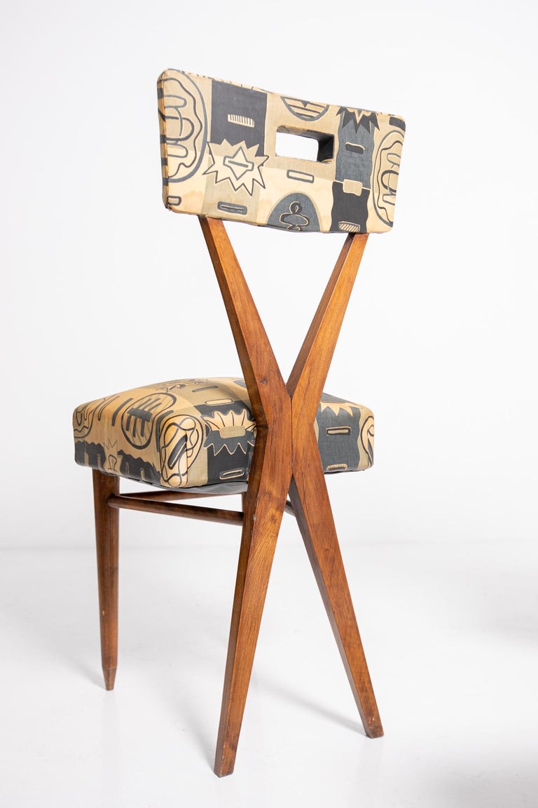 Gianni Vigorelli Set of Four Wooden Chairs with Original Fabric, 1950s 10