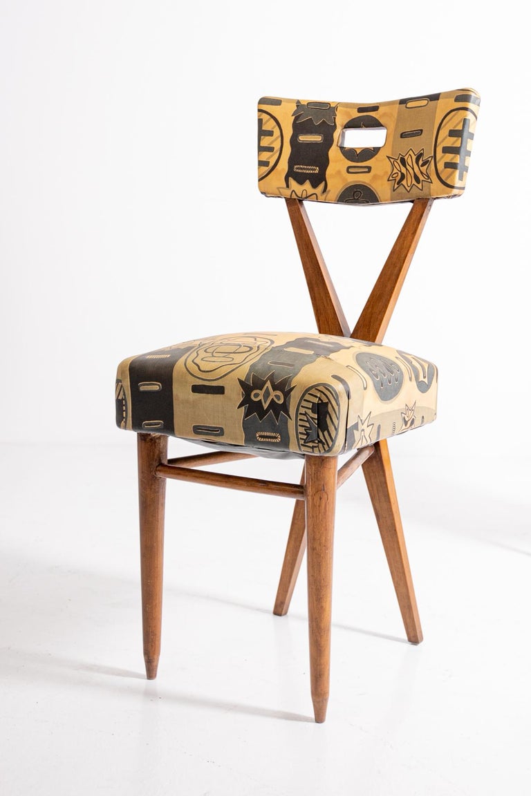Gianni Vigorelli Set of Four Wooden Chairs with Original Fabric, 1950s 13