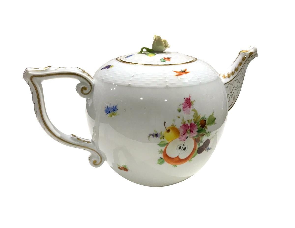 Hungarian Giant 4, 8 L Fruits and Flowers Herend Porcelain Teapot